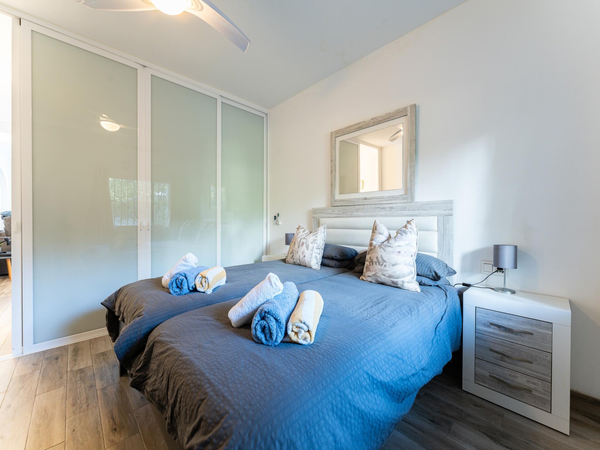 Strandappartement met directe zee-toegang en gemeenschappelijk zwembad in Calahonda - foto 13