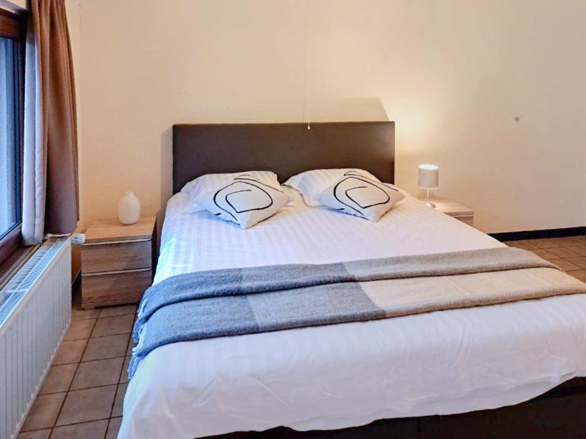 Knus 2-persoons appartement met restaurant in hartje Alle - foto 16
