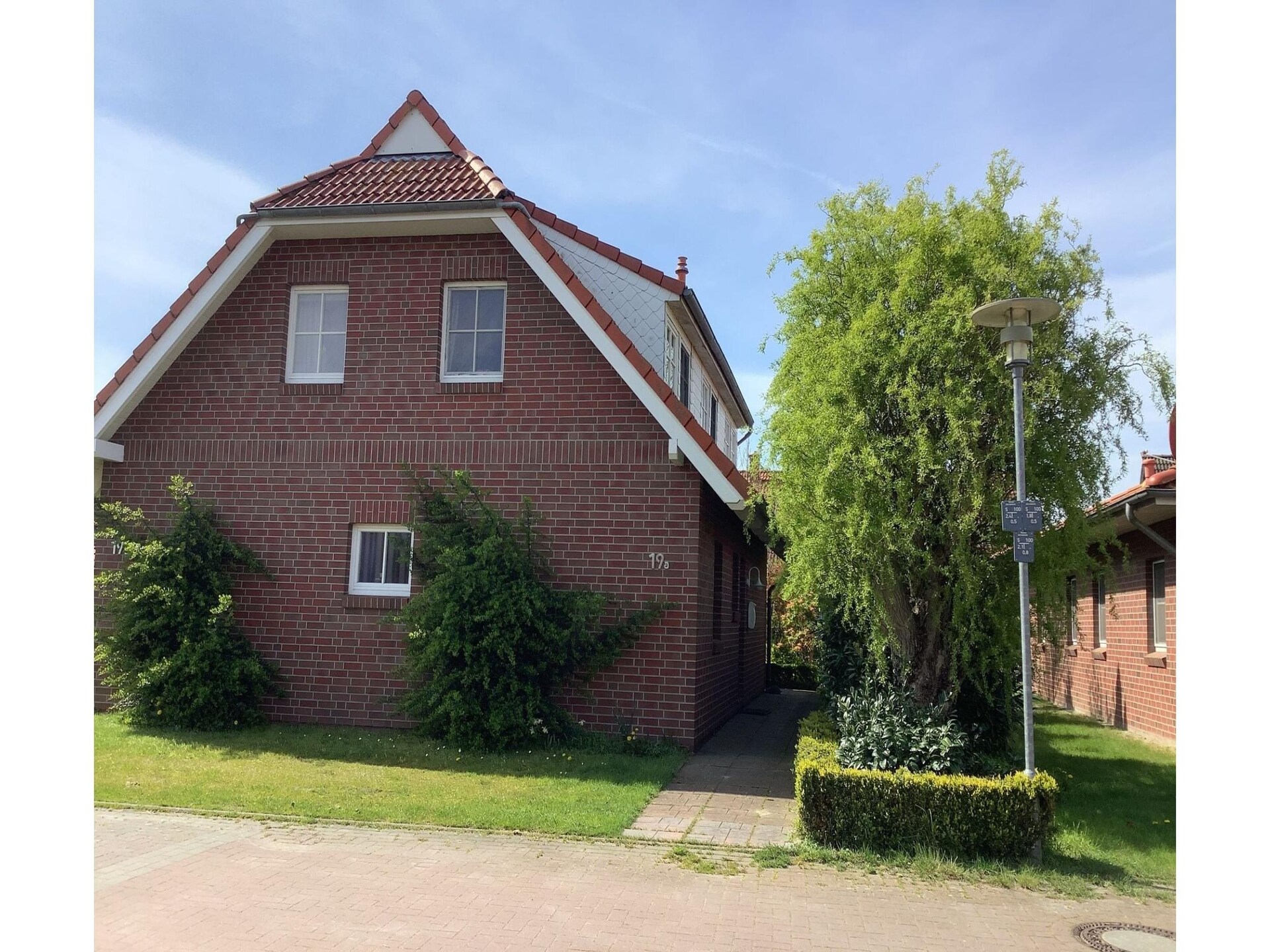 Knus vrijstaand vakantiehuis met WLAN bij het strand van Burhave - foto 10