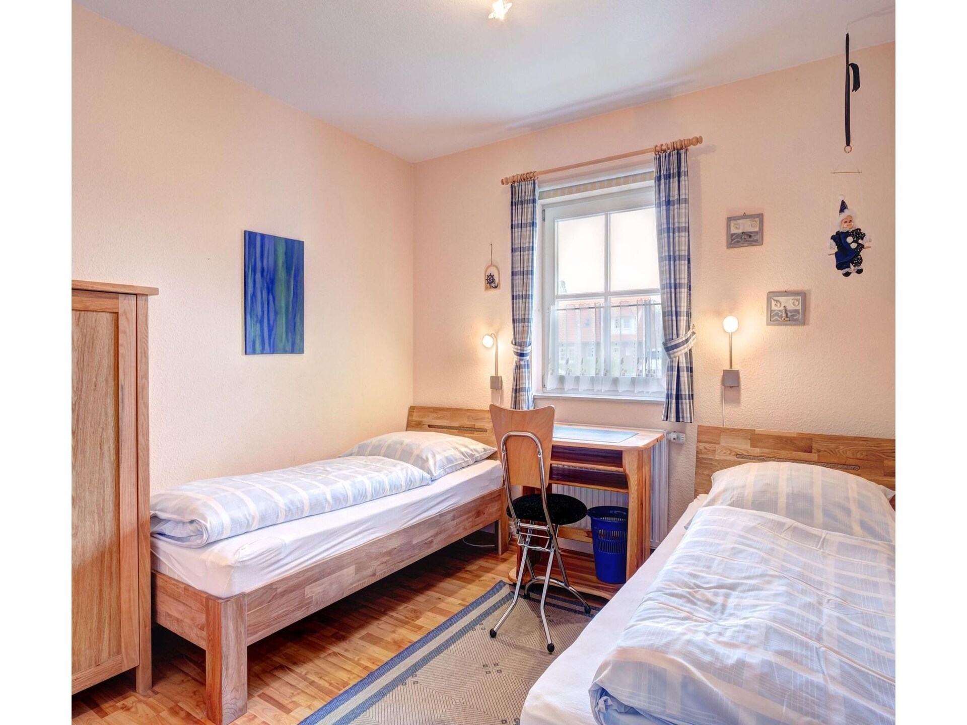 Knus vrijstaand vakantiehuis met WLAN bij het strand van Burhave - foto 6