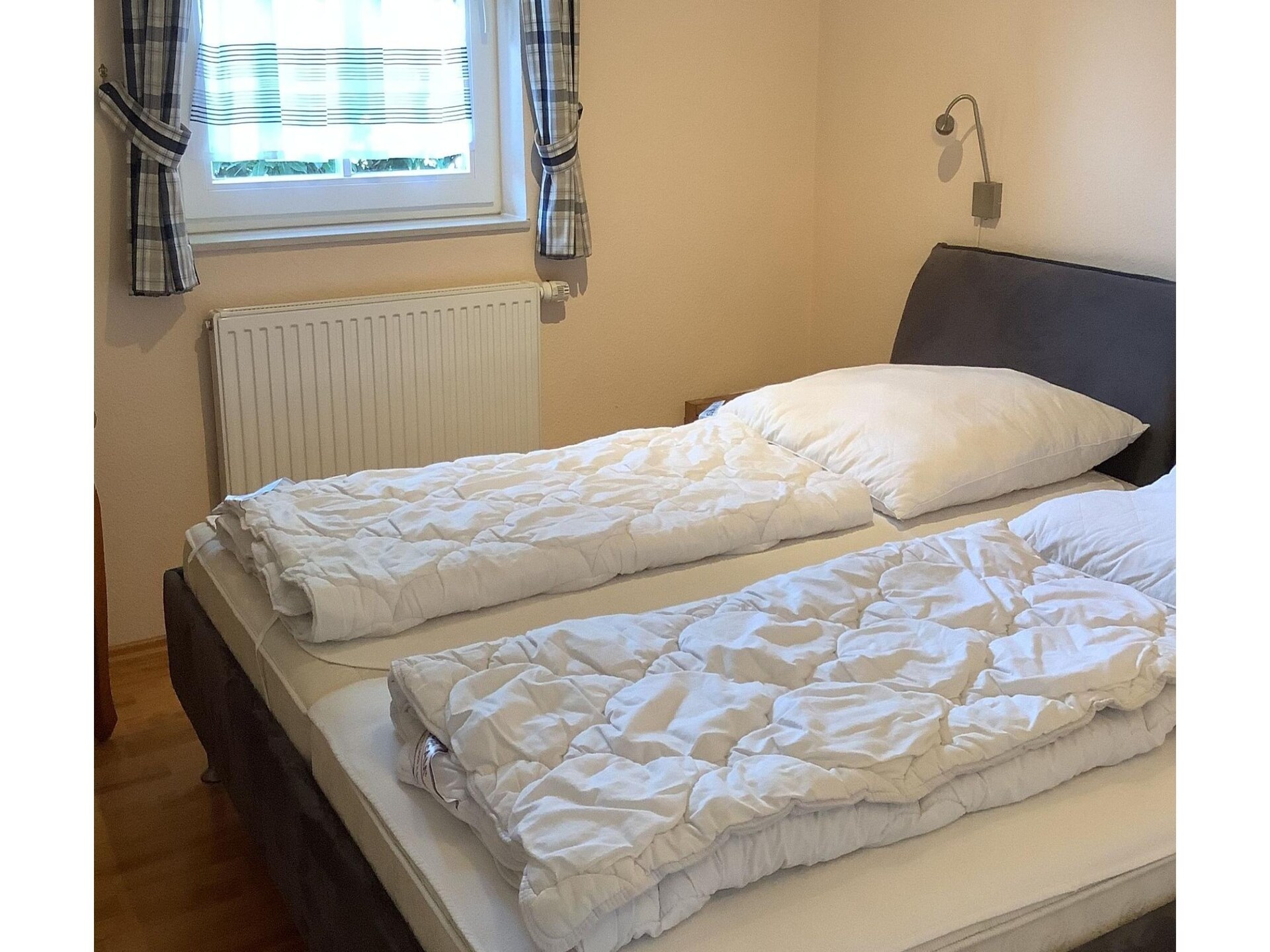 Knus vrijstaand vakantiehuis met WLAN bij het strand van Burhave - foto 7