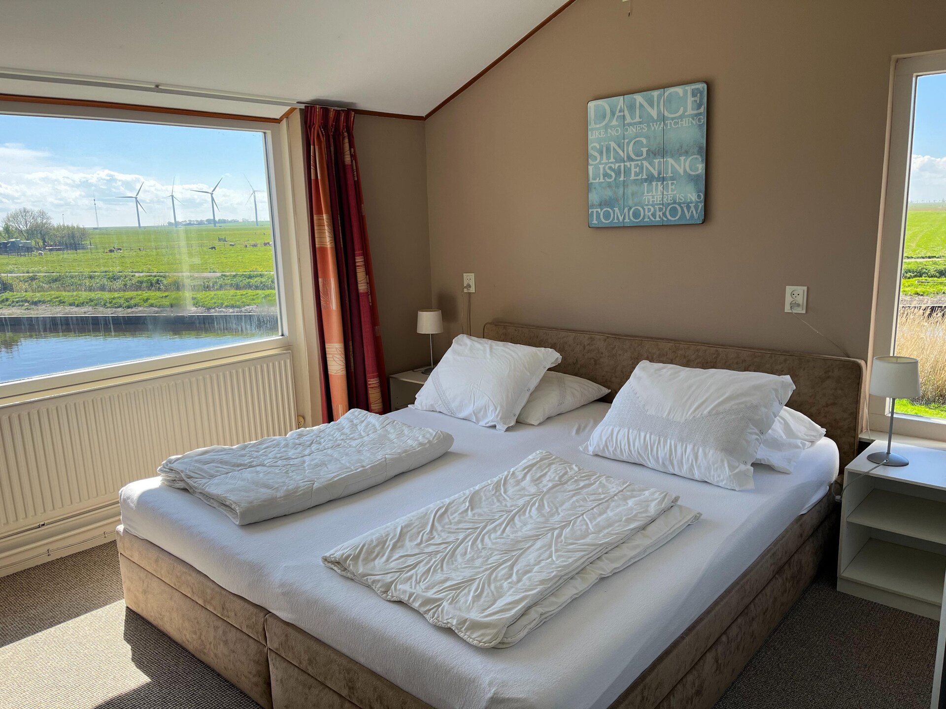 De Waske – Vakantiehuis aan het water in natuurrijk Warns, Friesland - foto 3