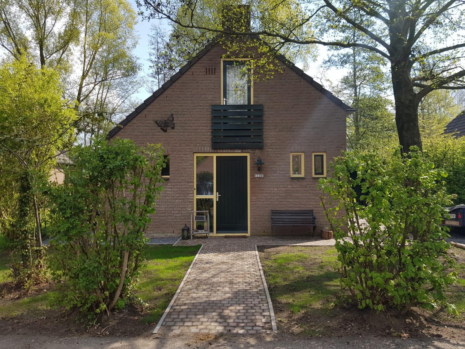 Vrijstaande bungalow met jacuzzi in groen vakantiepark Ewijk - foto 10