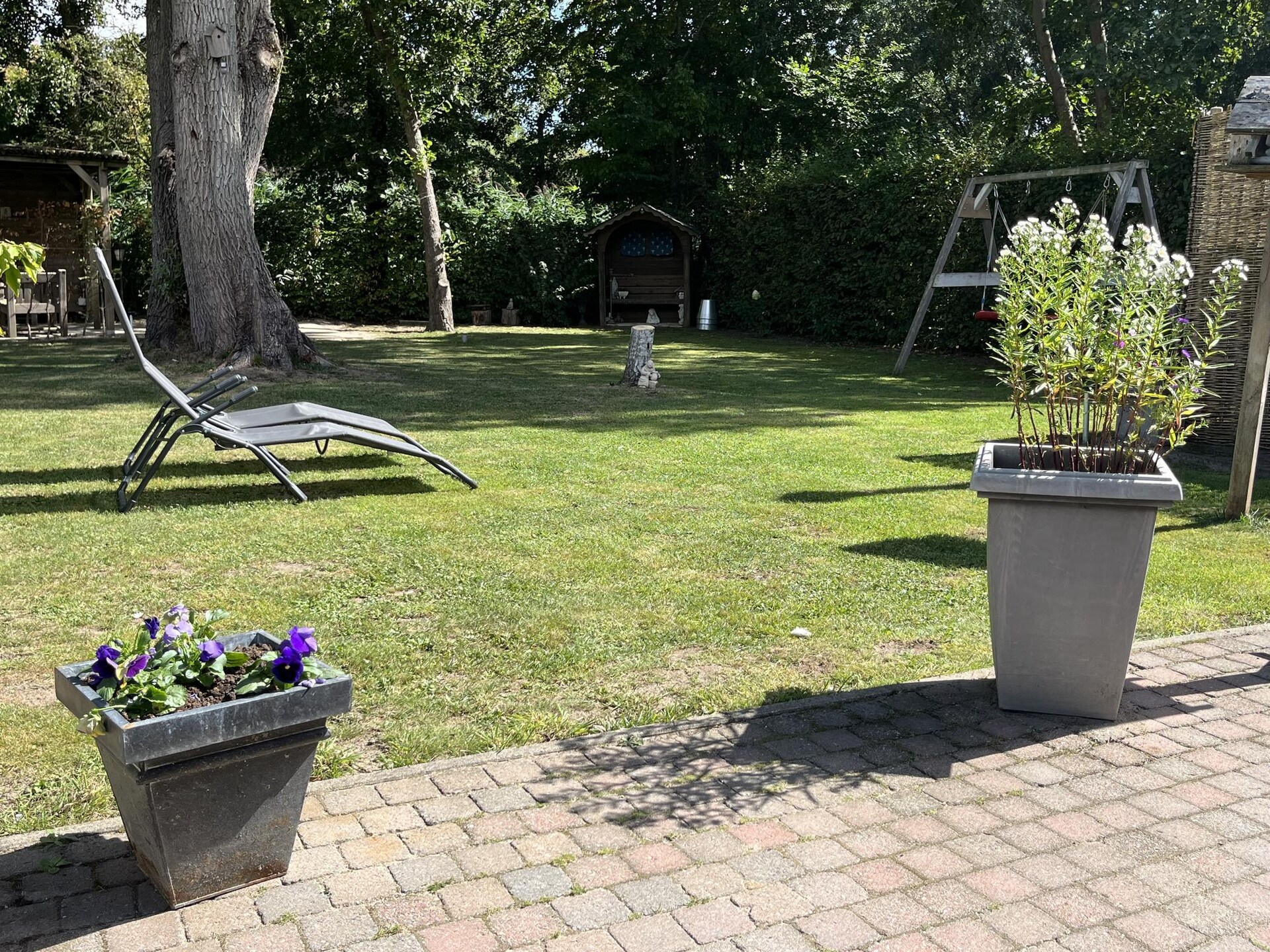 Vrijstaande bungalow met jacuzzi in groen vakantiepark Ewijk - foto 27