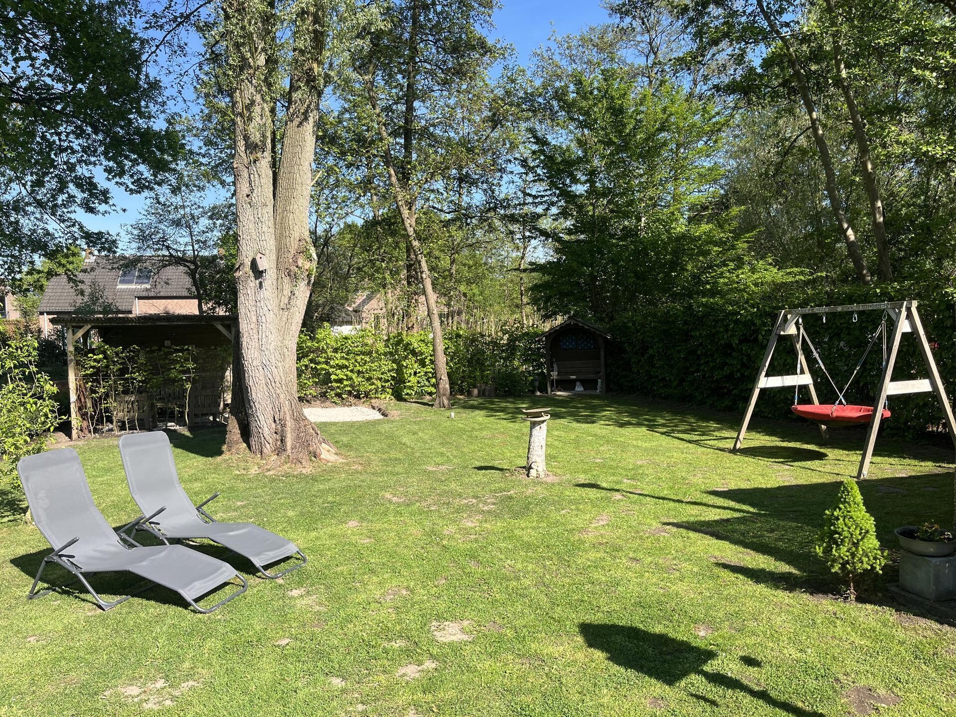 Vrijstaande bungalow met jacuzzi in groen vakantiepark Ewijk - foto 28