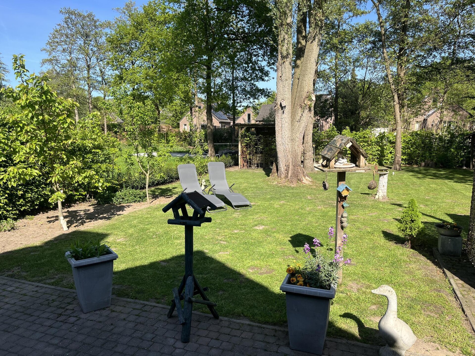 Vrijstaande bungalow met jacuzzi in groen vakantiepark Ewijk - foto 29