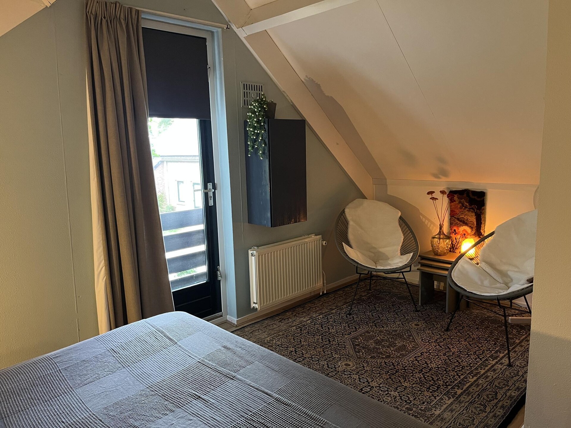 Vrijstaande bungalow met jacuzzi in groen vakantiepark Ewijk - foto 17
