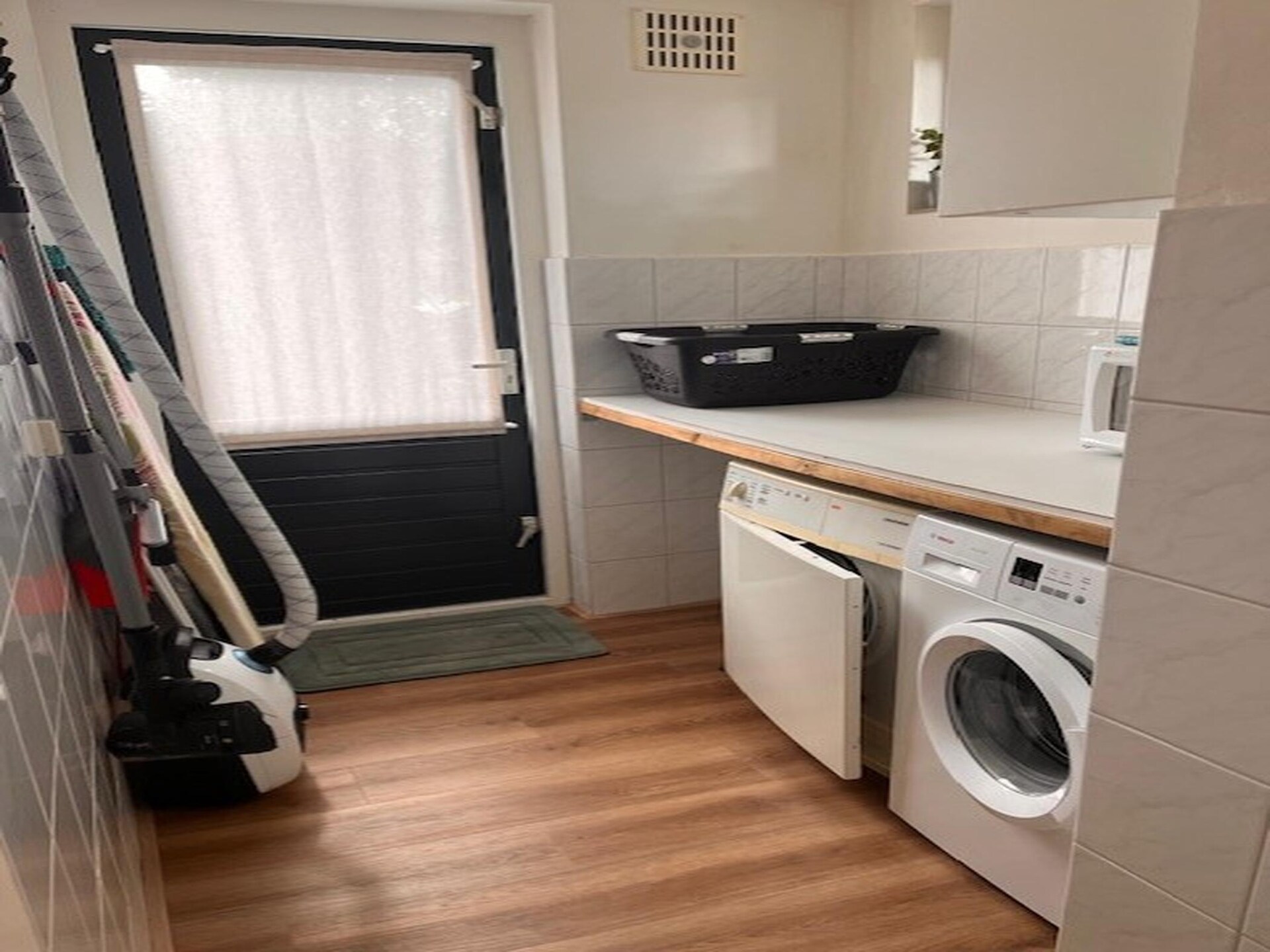 Vrijstaande bungalow met jacuzzi in groen vakantiepark Ewijk - foto 12