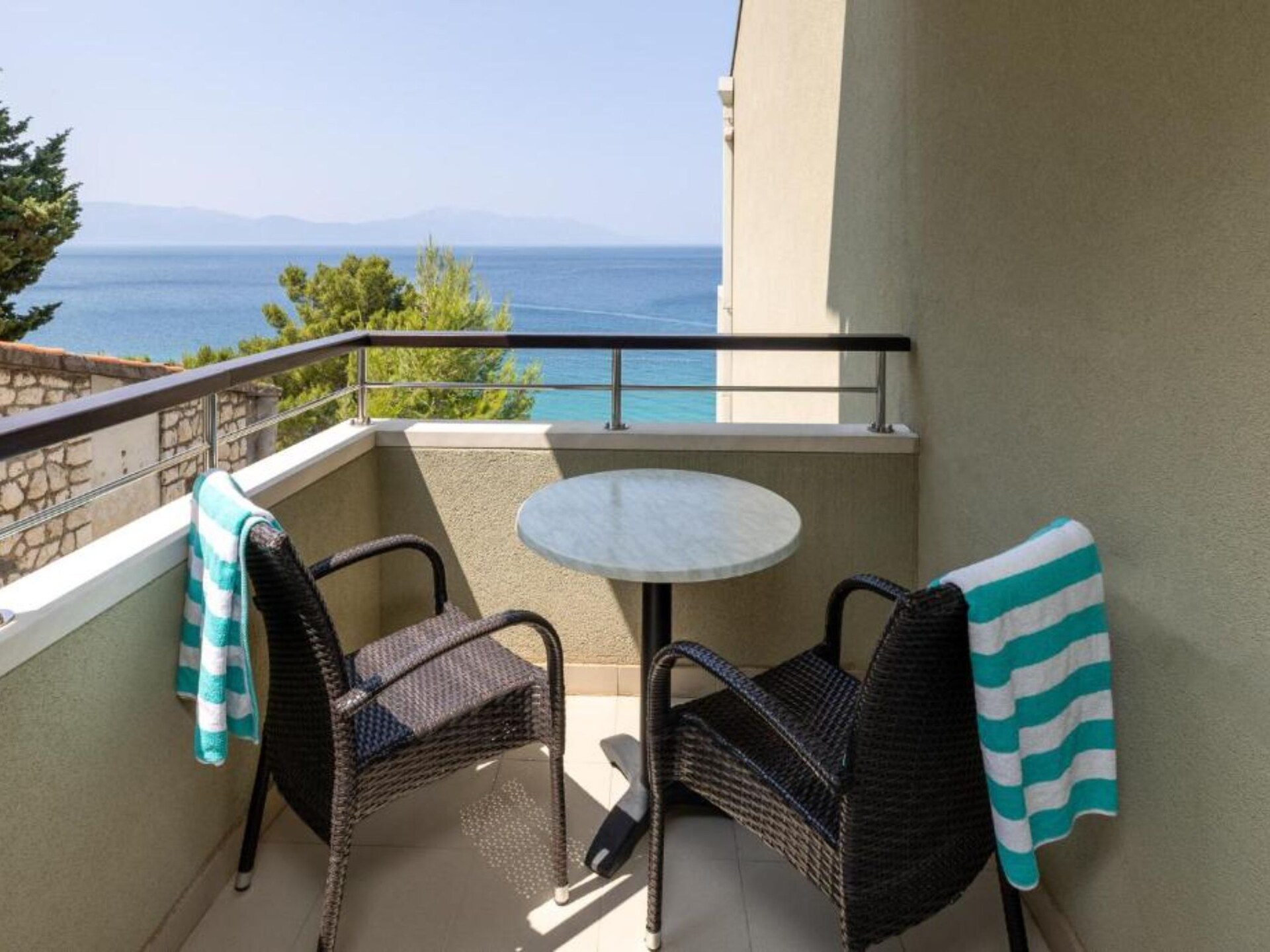 Sfeervol appartement in Gradac direct aan het strand · 1 slk - foto 8