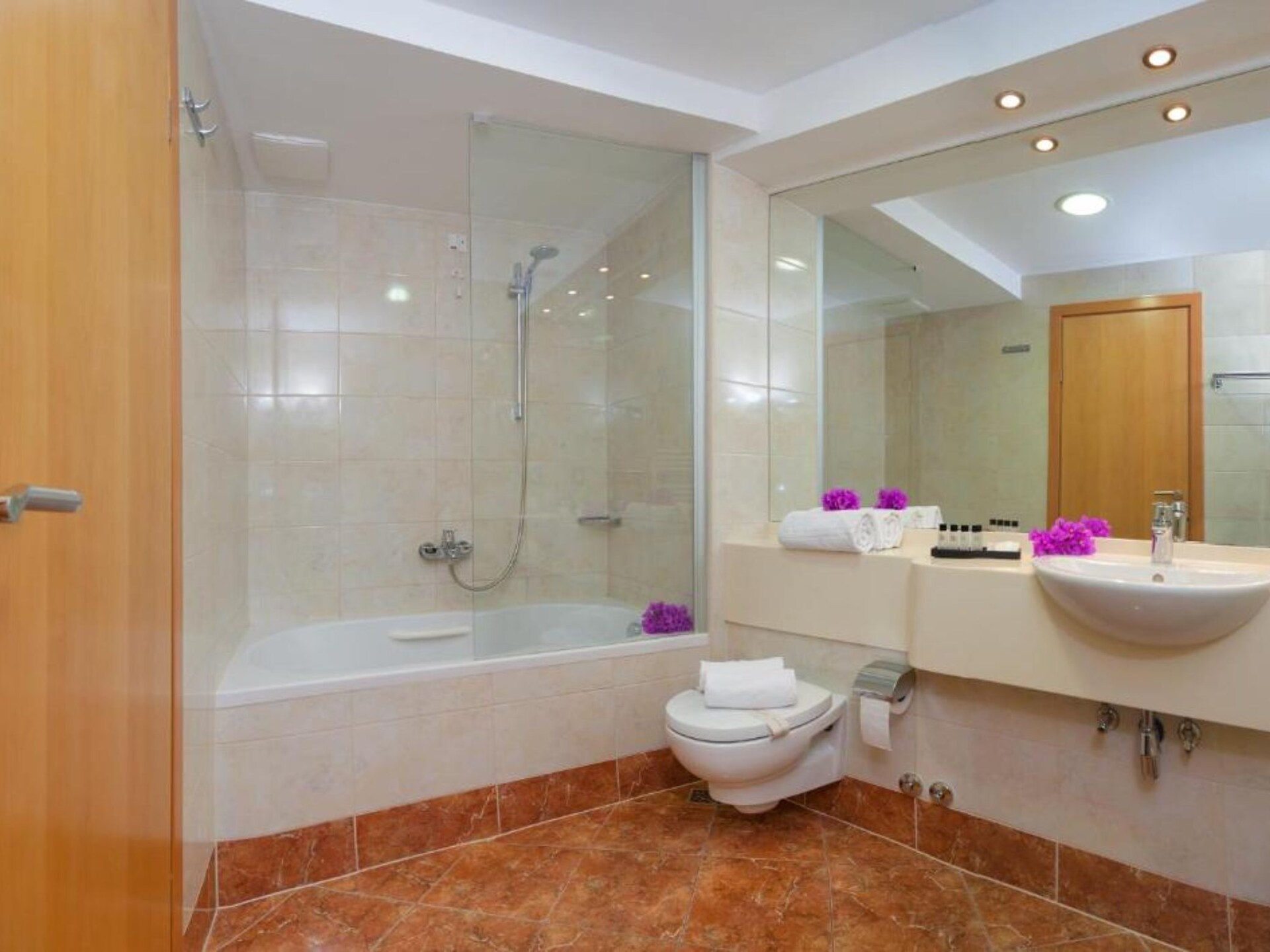 Sfeervol appartement in Gradac direct aan het strand · 1 slk - foto 3