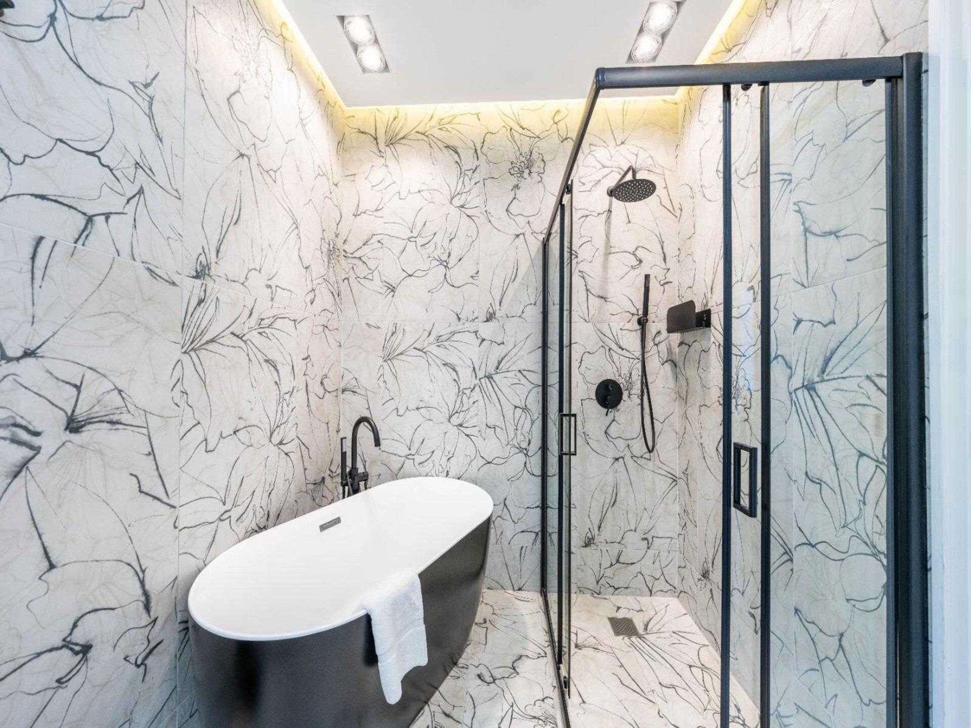 Luxe villa 240m² in Cannes met zwembad, hamam & dakterras voor 10 personen - foto 57