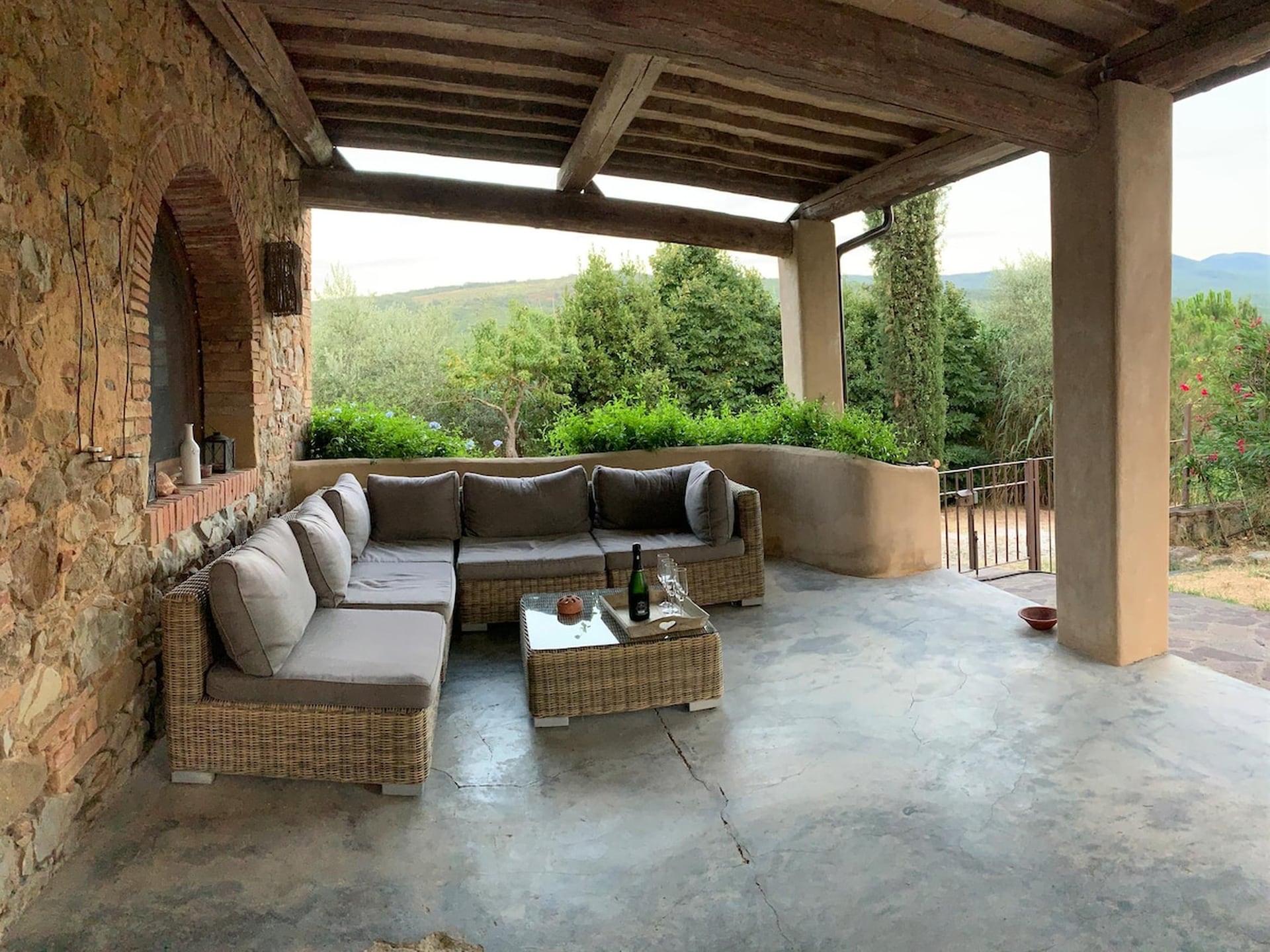 8-persoons vakantiehuis met privézwembad in Chianni - foto 24