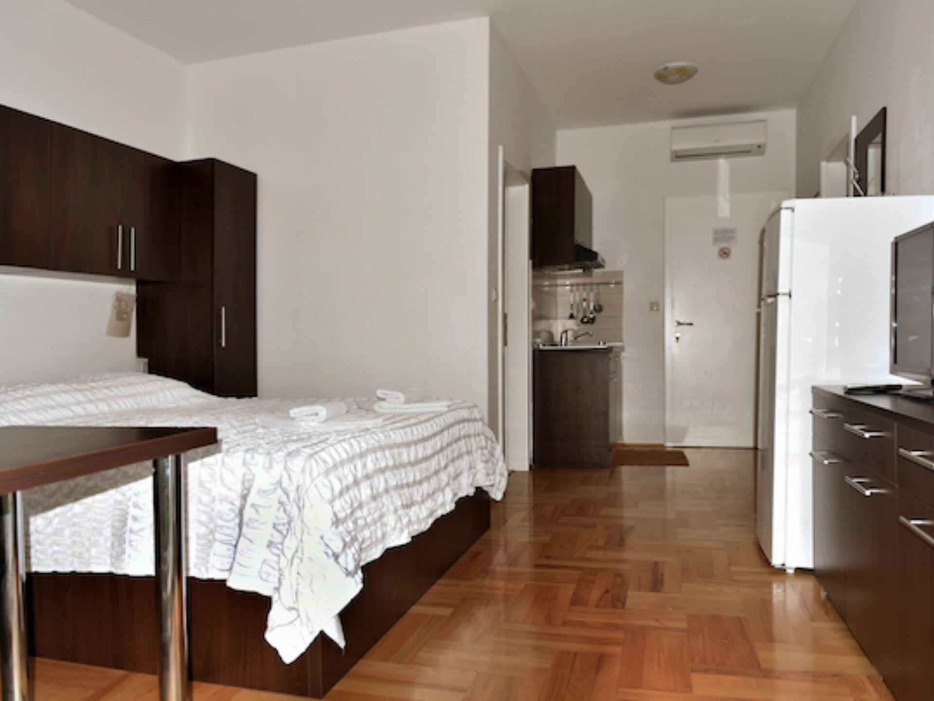 Apartments Despot Zaostrog RO - foto 9