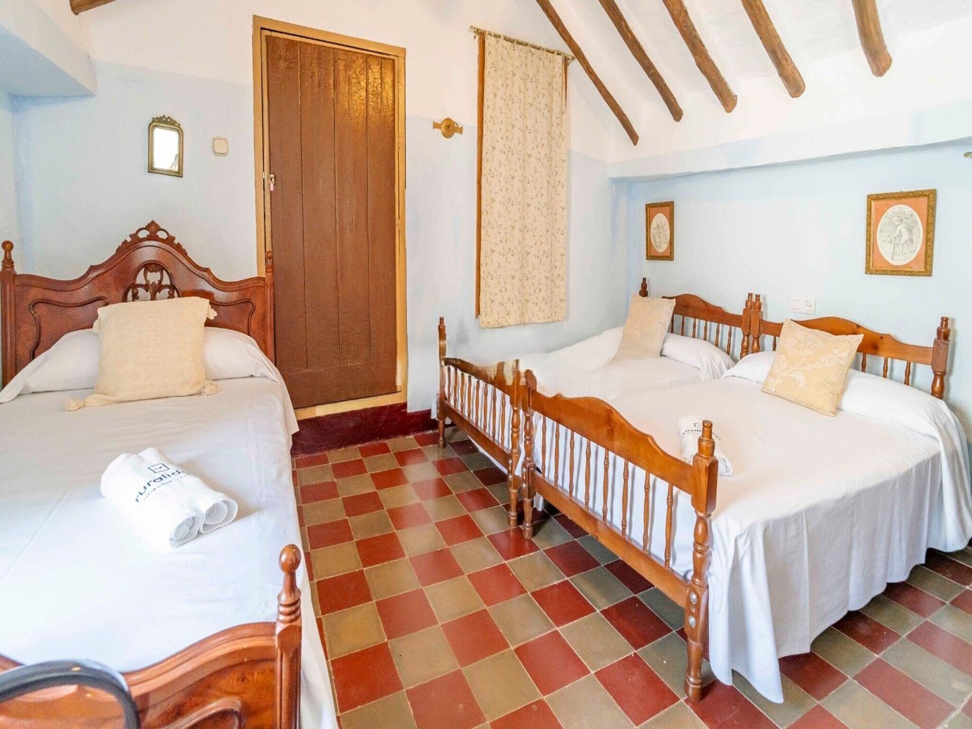 Ruim Andalusisch vakantiehuis met privézwembad en uitzicht op de bergen - foto 13