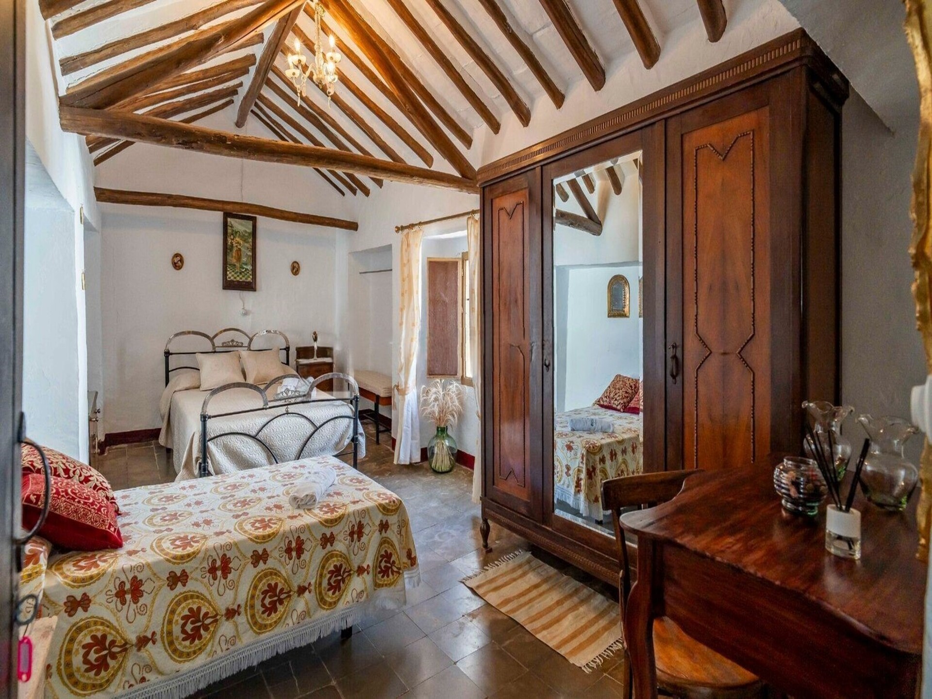 Ruim Andalusisch vakantiehuis met privézwembad en uitzicht op de bergen - foto 14