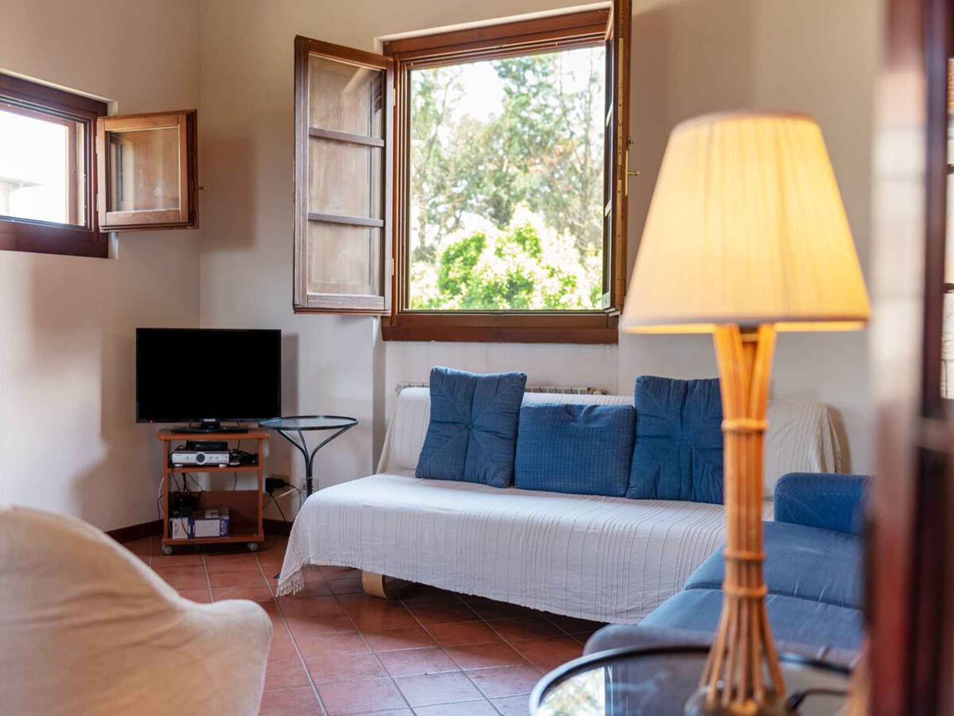 Authentiek Toscaans appartement met zwembad en tuin nabij Arezzo - foto 27