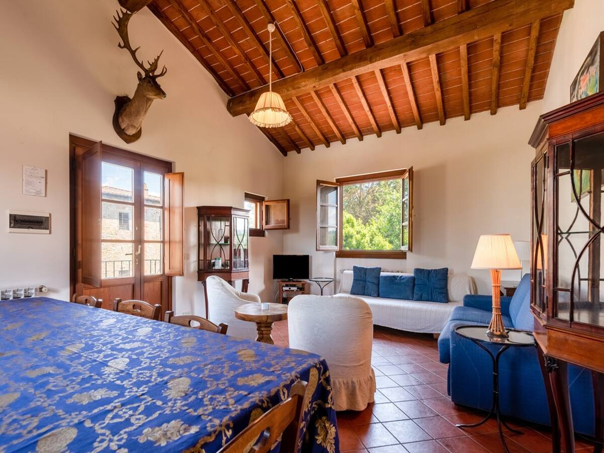 Authentiek Toscaans appartement met zwembad en tuin nabij Arezzo - foto 28