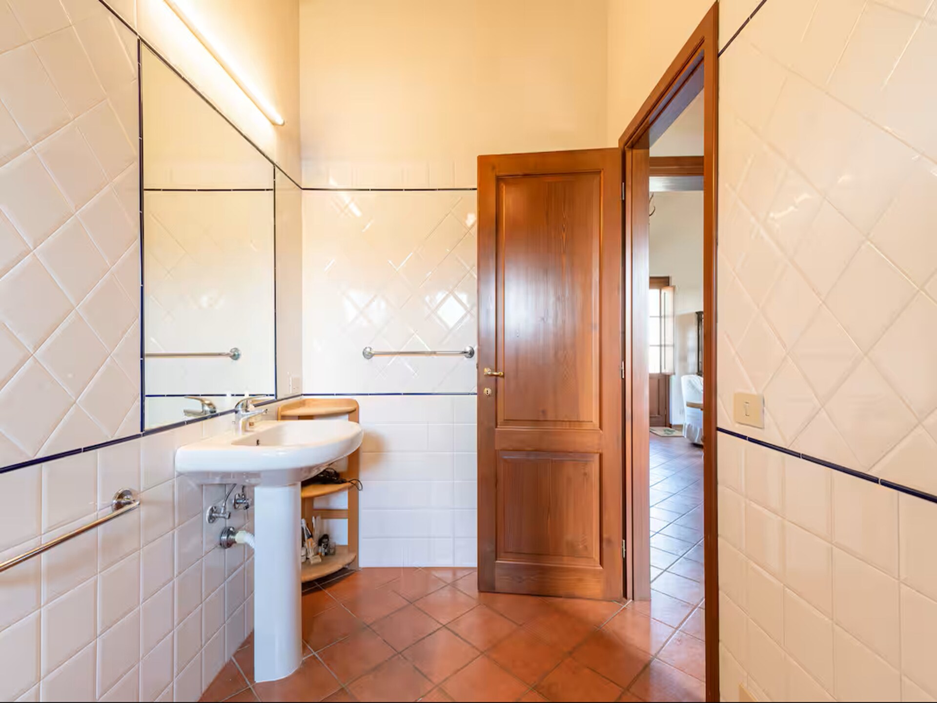 Authentiek Toscaans appartement met zwembad en tuin nabij Arezzo - foto 12