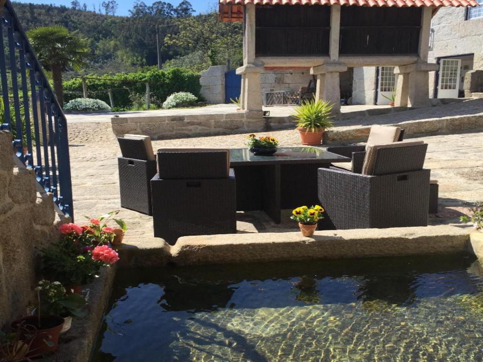 Romantische suite in verbouwd landhuis op Portugees platteland - foto 47