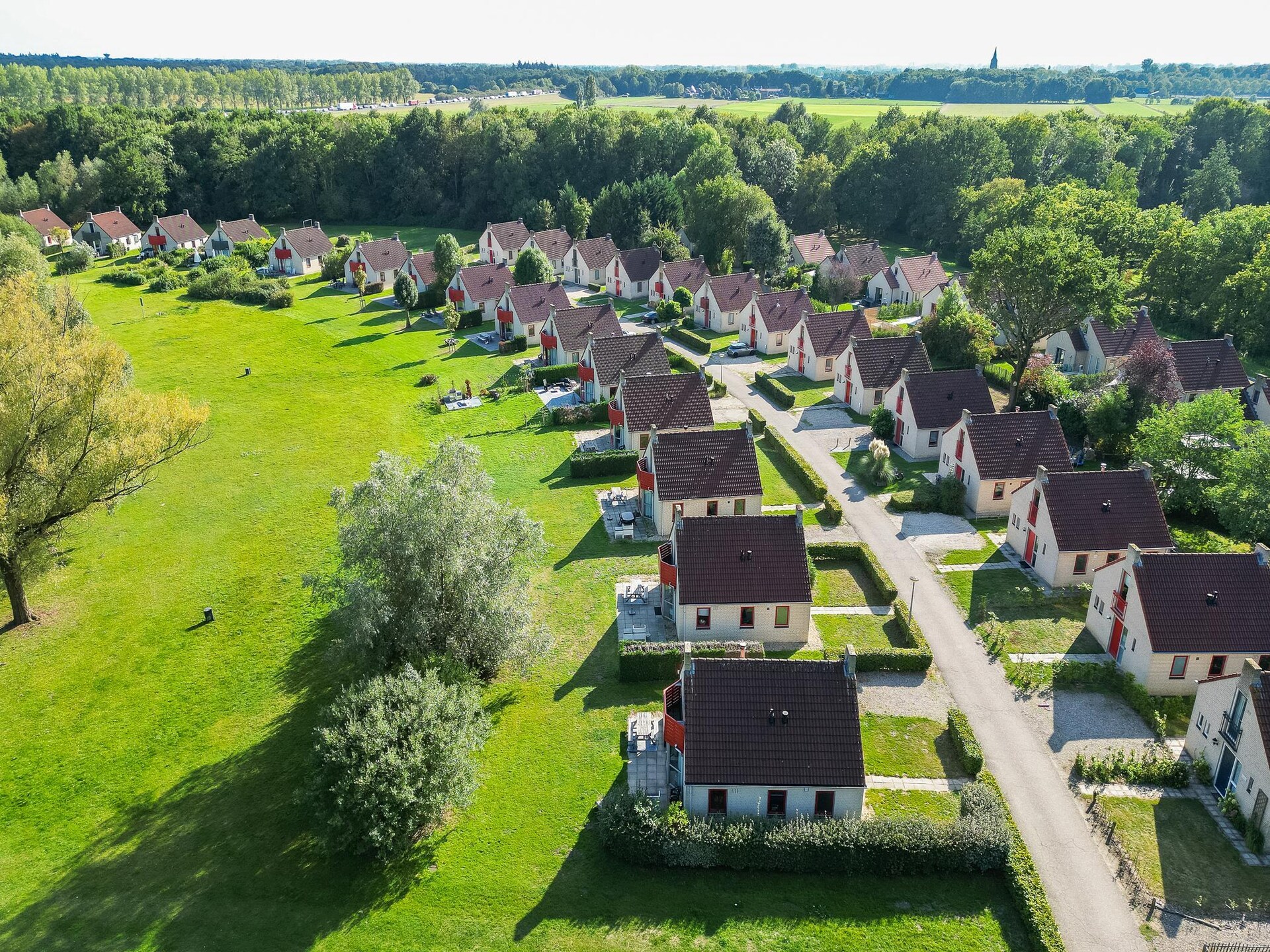 Vrijstaande bungalow aan recreatiemeer in Ewijk voor 6 personen - foto 27