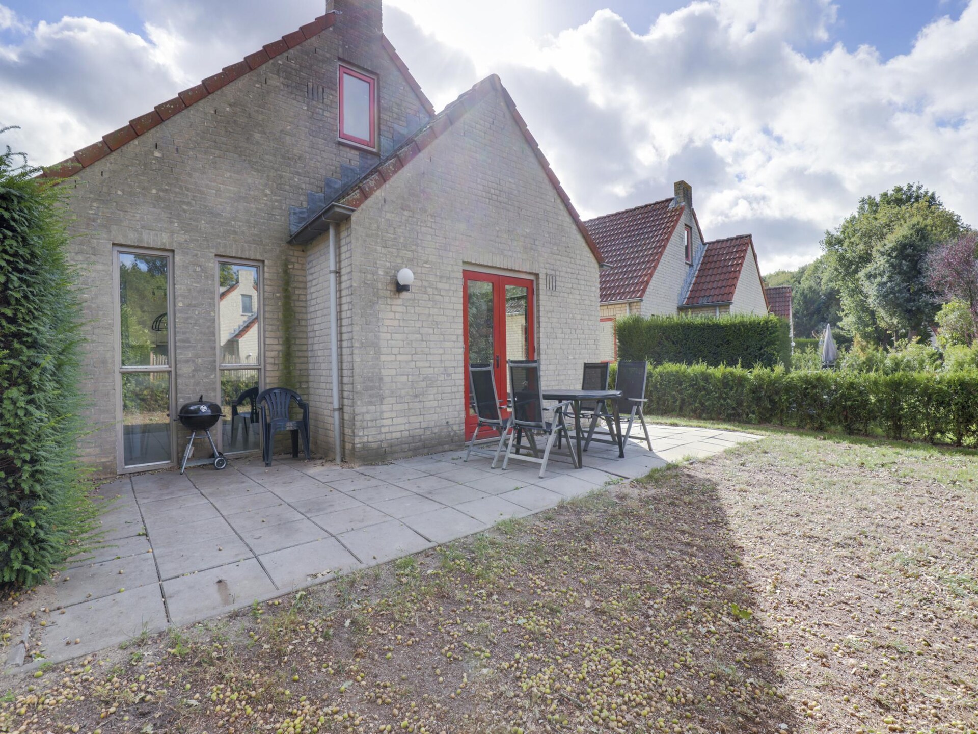 Vrijstaande bungalow De Zingende Wilg aan water in park Ewijk - foto 9