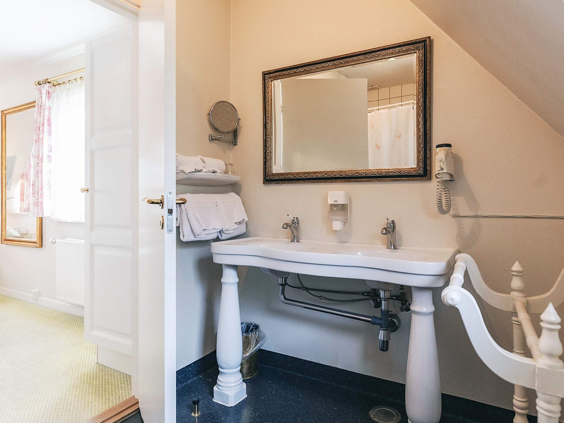 Ruim golfvakantiehuis voor 12 met privébadkamers bij Faaborg - foto 20