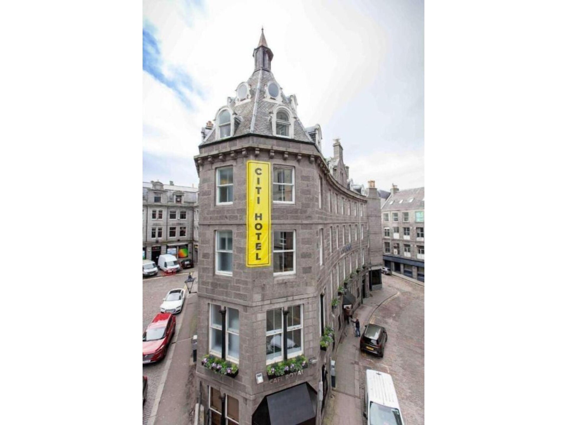 Standaard tweepersoonskamer in hartje Aberdeen, vlakbij haven en station - foto 10