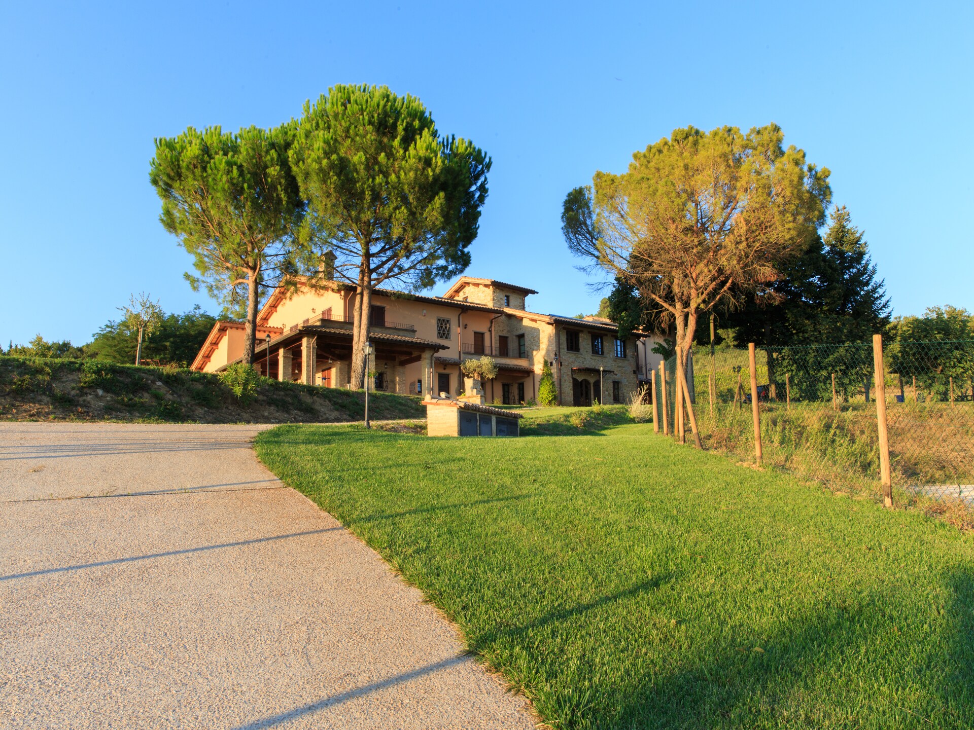 Ruime Umbrische boerderijvilla met privézwembad bij Città di Castello - foto 34