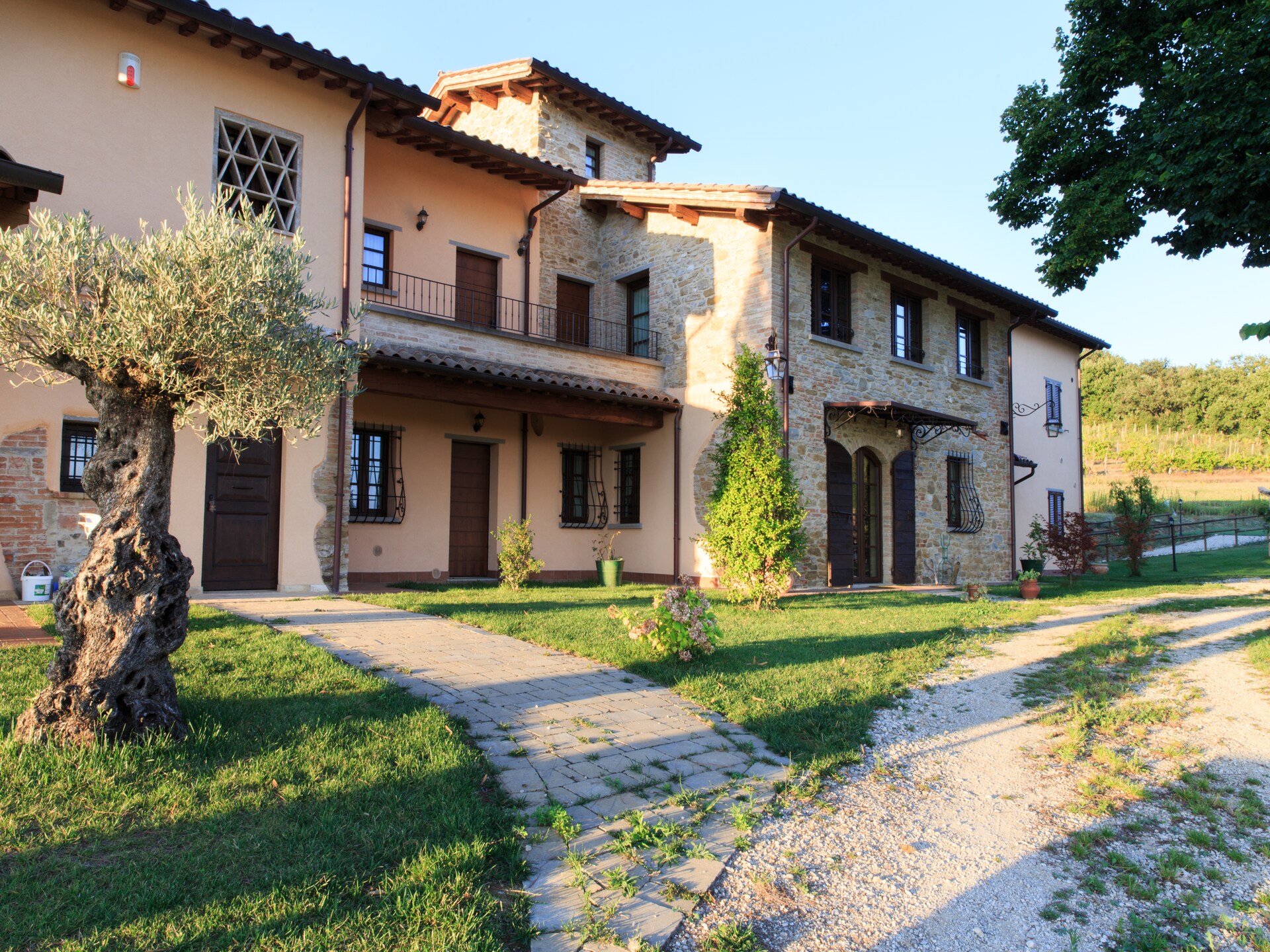 Ruime Umbrische boerderijvilla met privézwembad bij Città di Castello - foto 1