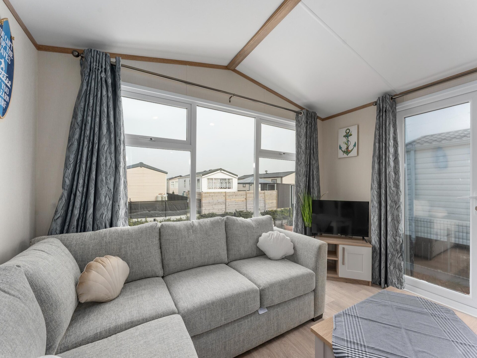Knus, vrijstaand chalet met airco, nabij strand en duinen van De Haan - foto 2