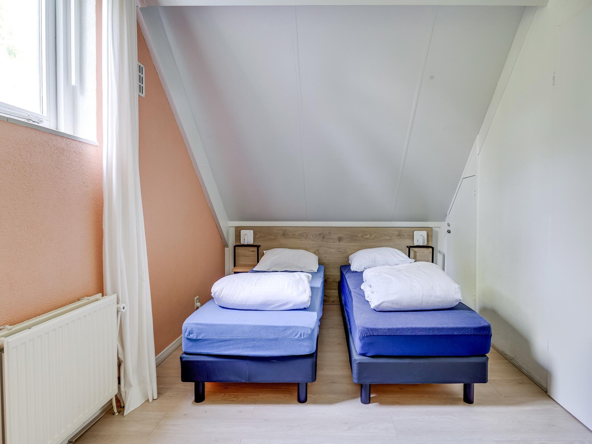Vrijstaande sauna bungalow voor 6 personen in groen park bij Ewijk - foto 24