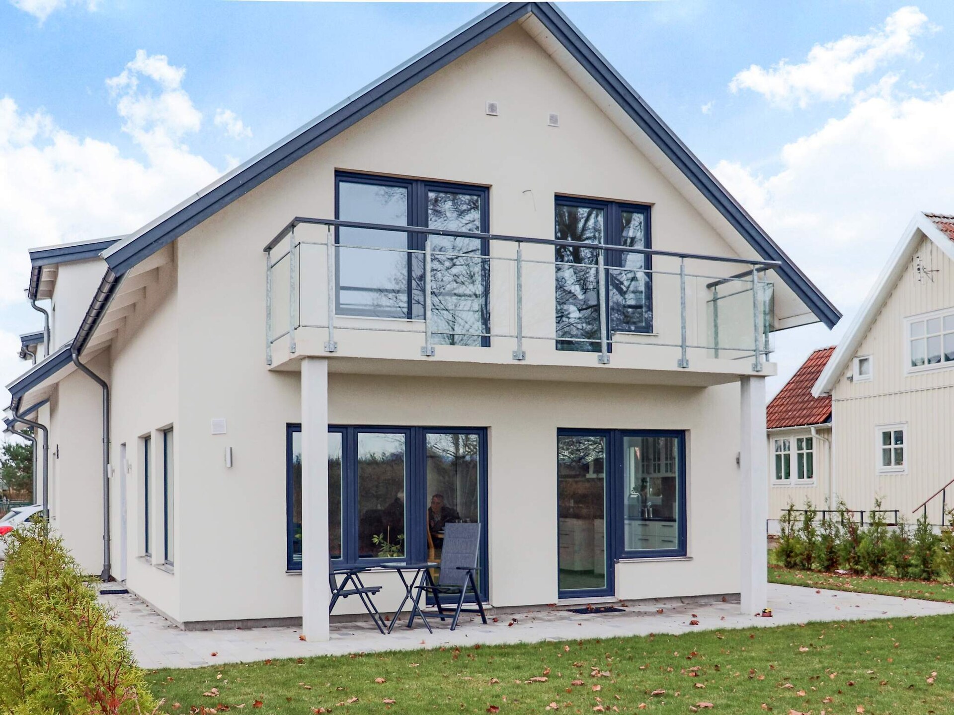 Modern vakantiehuis aan de golfbaan bij Skrea strand in Falkenberg - foto 1