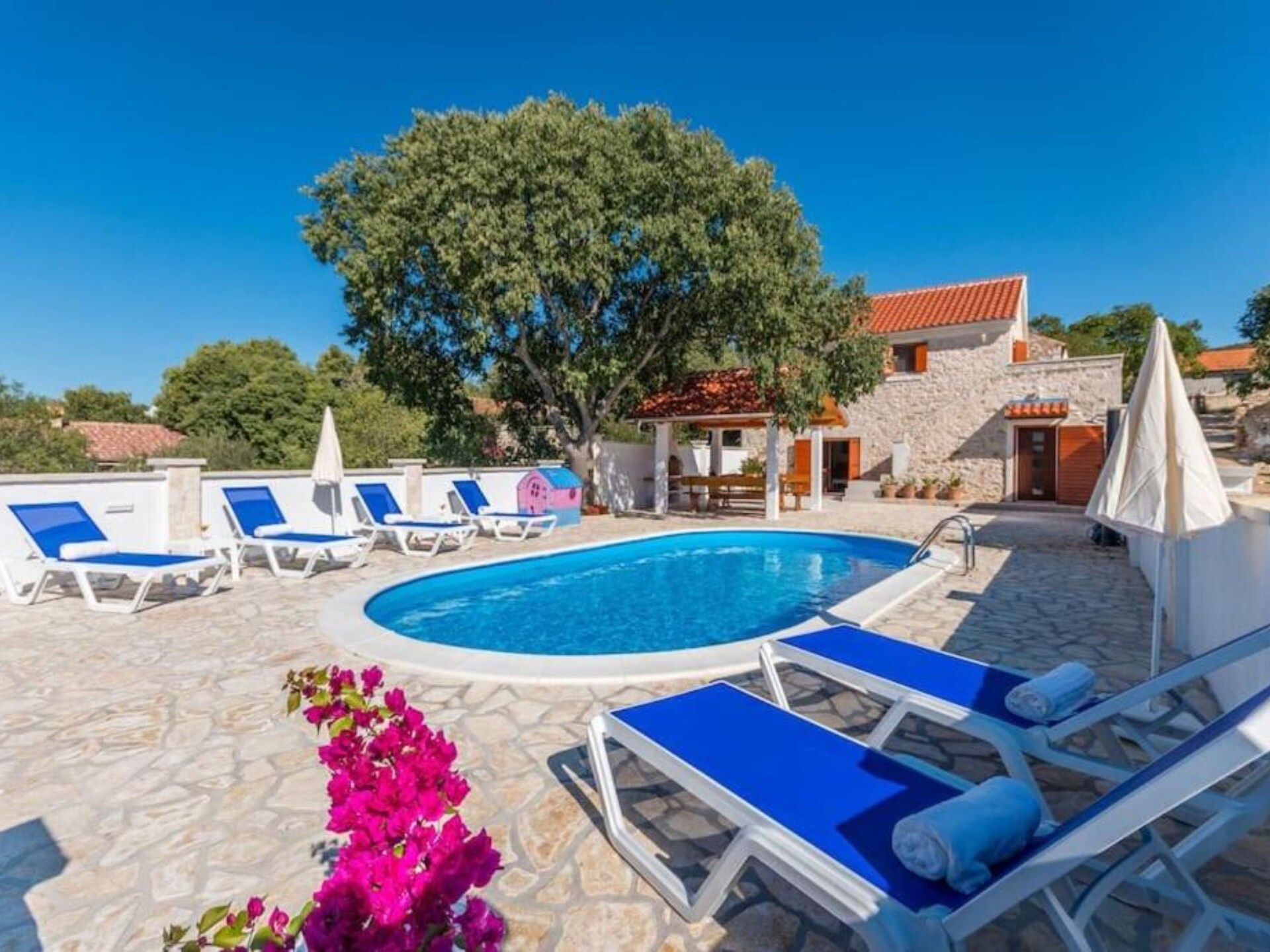 Verwarmde Villa met Speelparadijs vlakbij Zadar - foto 25