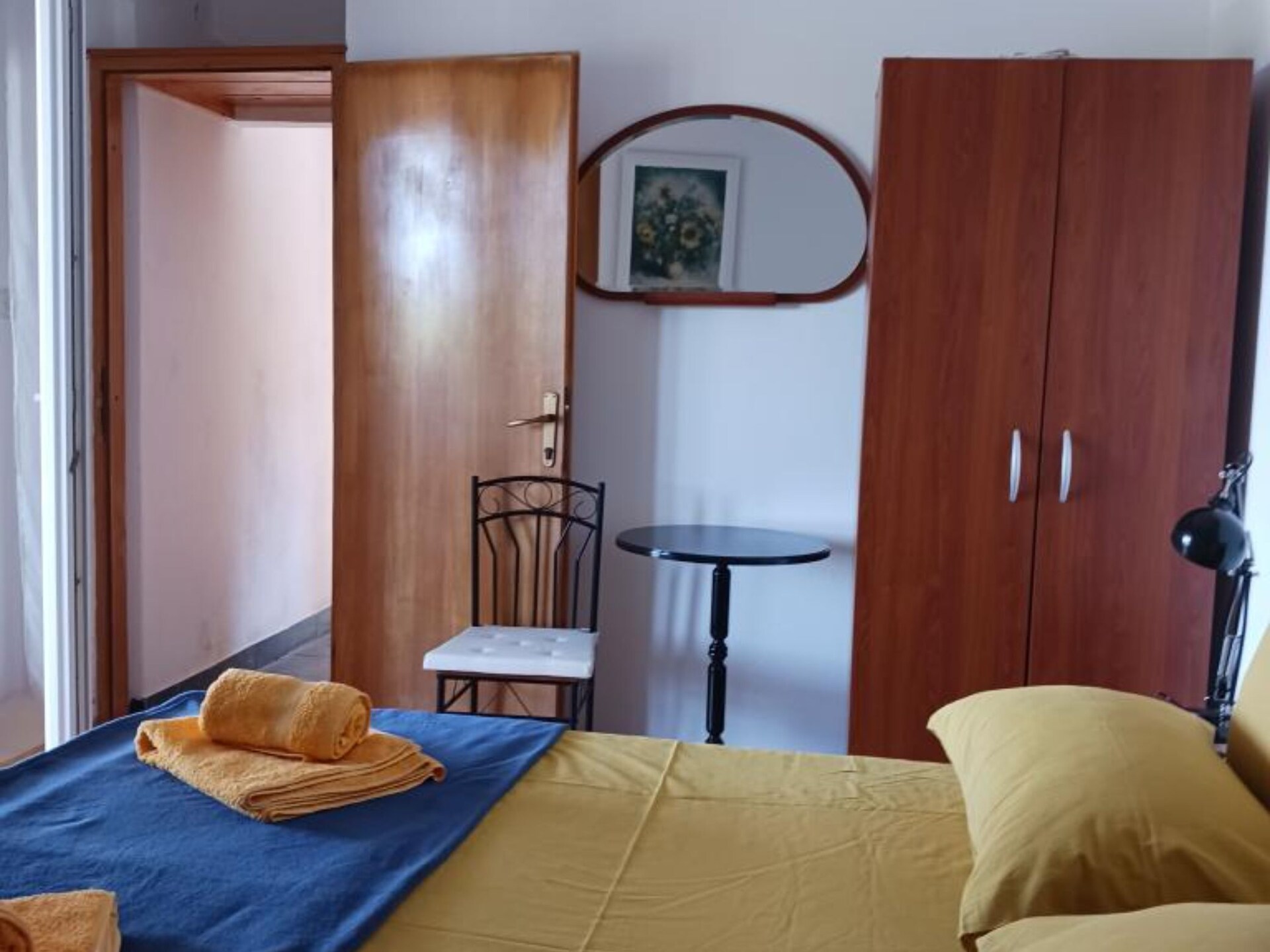 Knus appartement met zeezicht en terras op 2 km van het strand in Vis - foto 10