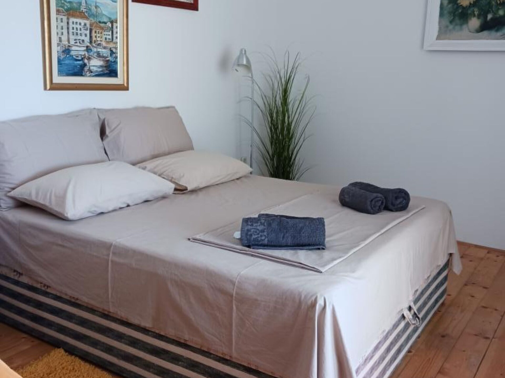 Knus appartement met zeezicht en terras op 2 km van het strand in Vis - foto 6