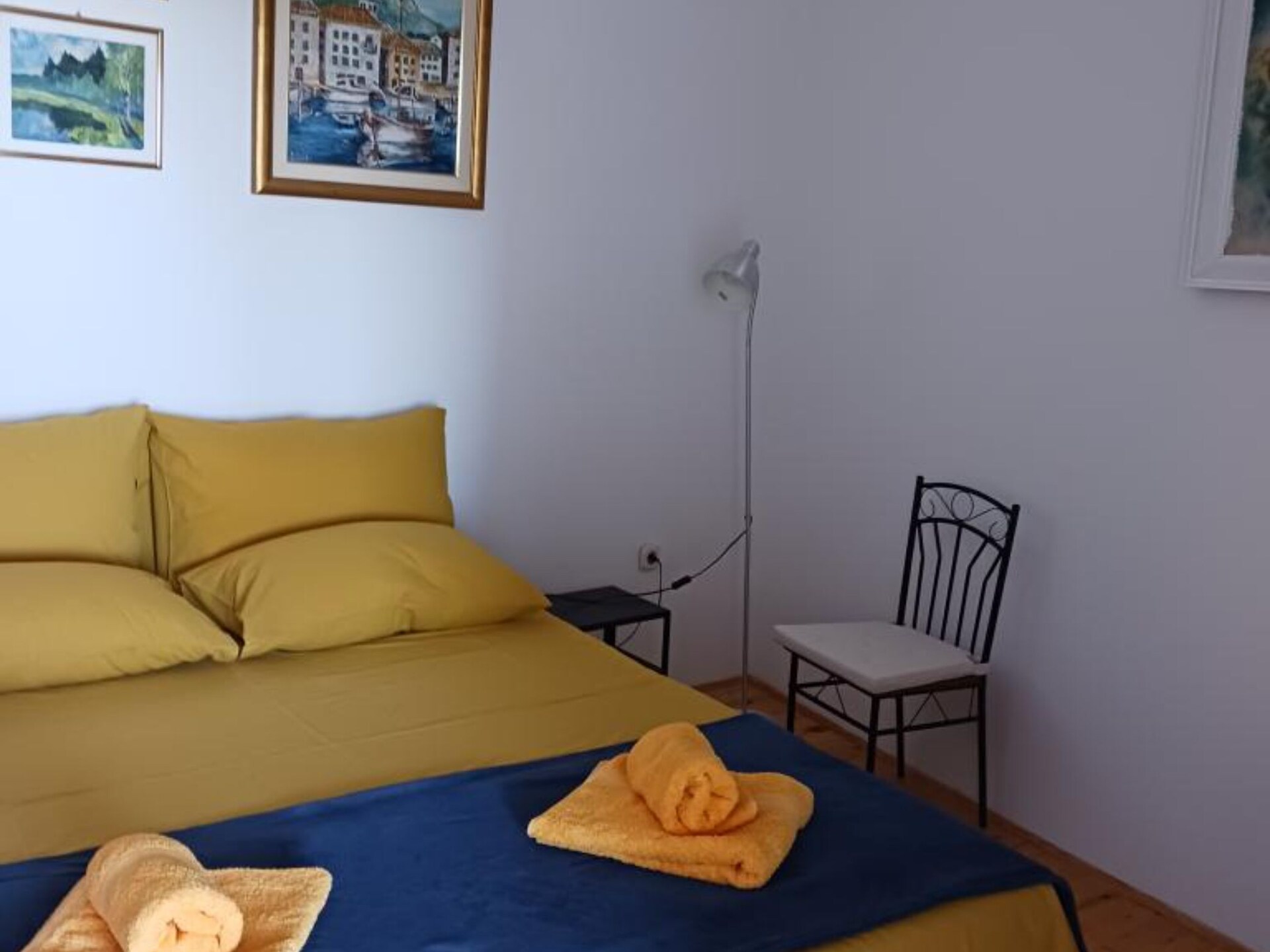 Knus appartement met zeezicht en terras op 2 km van het strand in Vis - foto 4