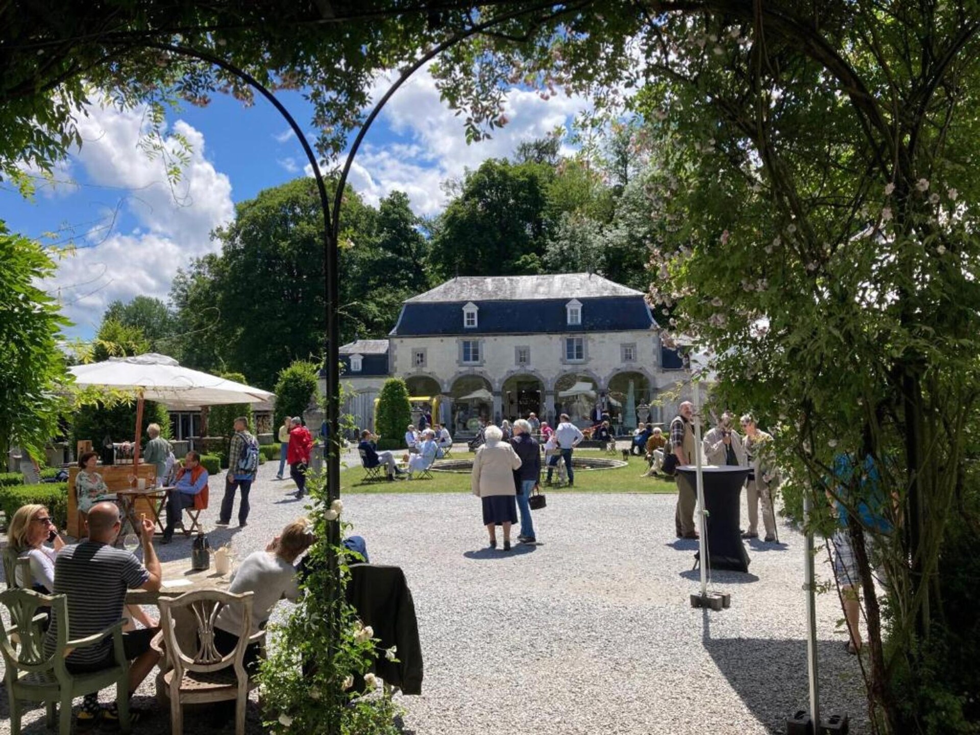 9-persoons vakantiehuis met eigen riviertje in Durbuy - foto 13