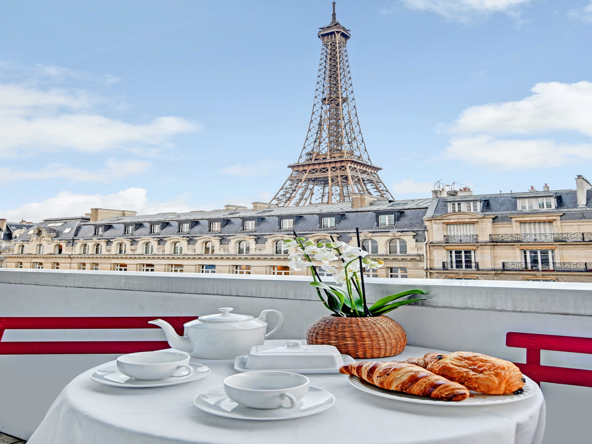 Elegant appartement met Eiffeltoren-uitzicht in 7e arrondissement Parijs - foto 2