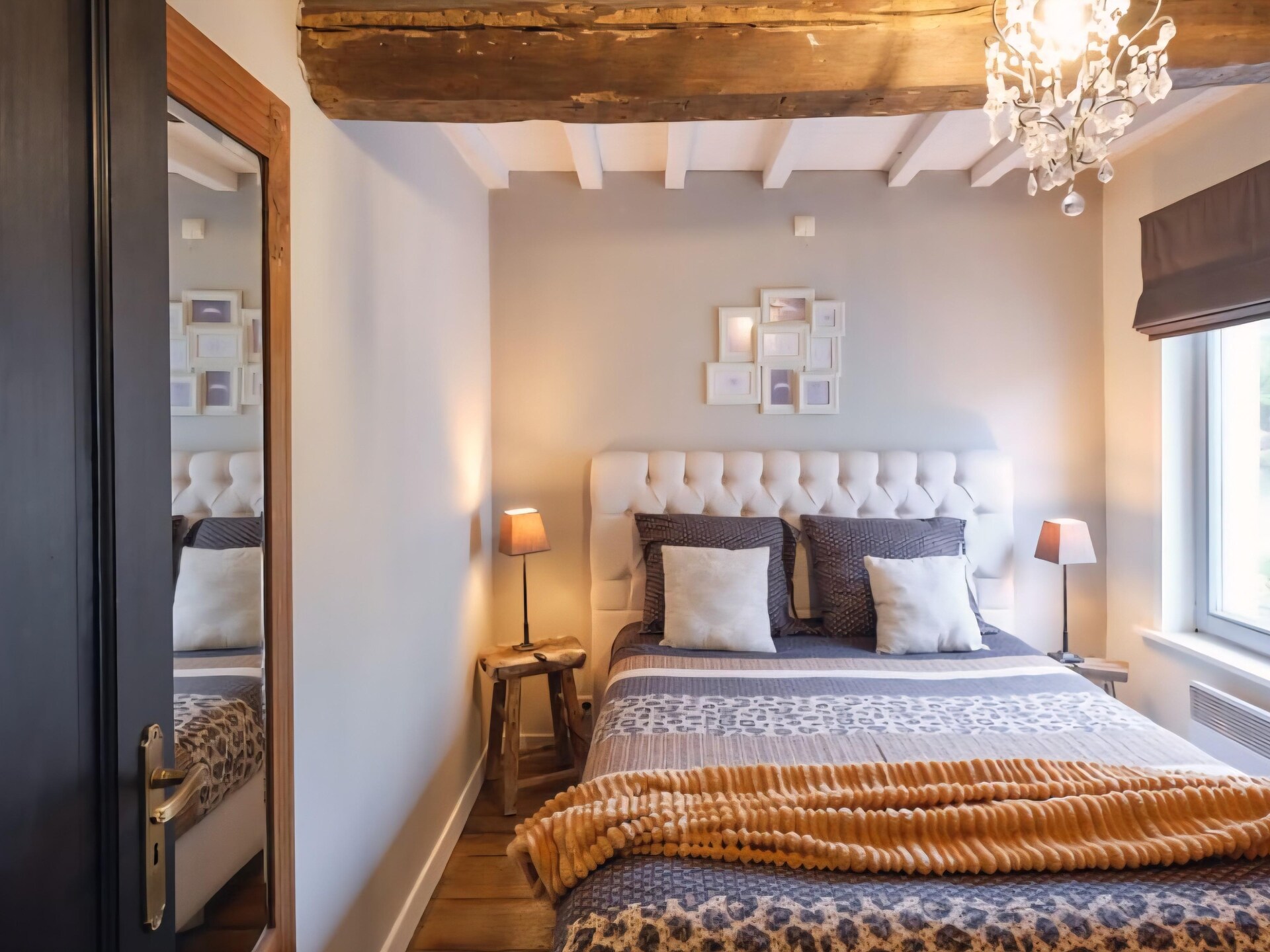 10-persoons vakantiehuis met 4 badkamers in Heure - foto 4