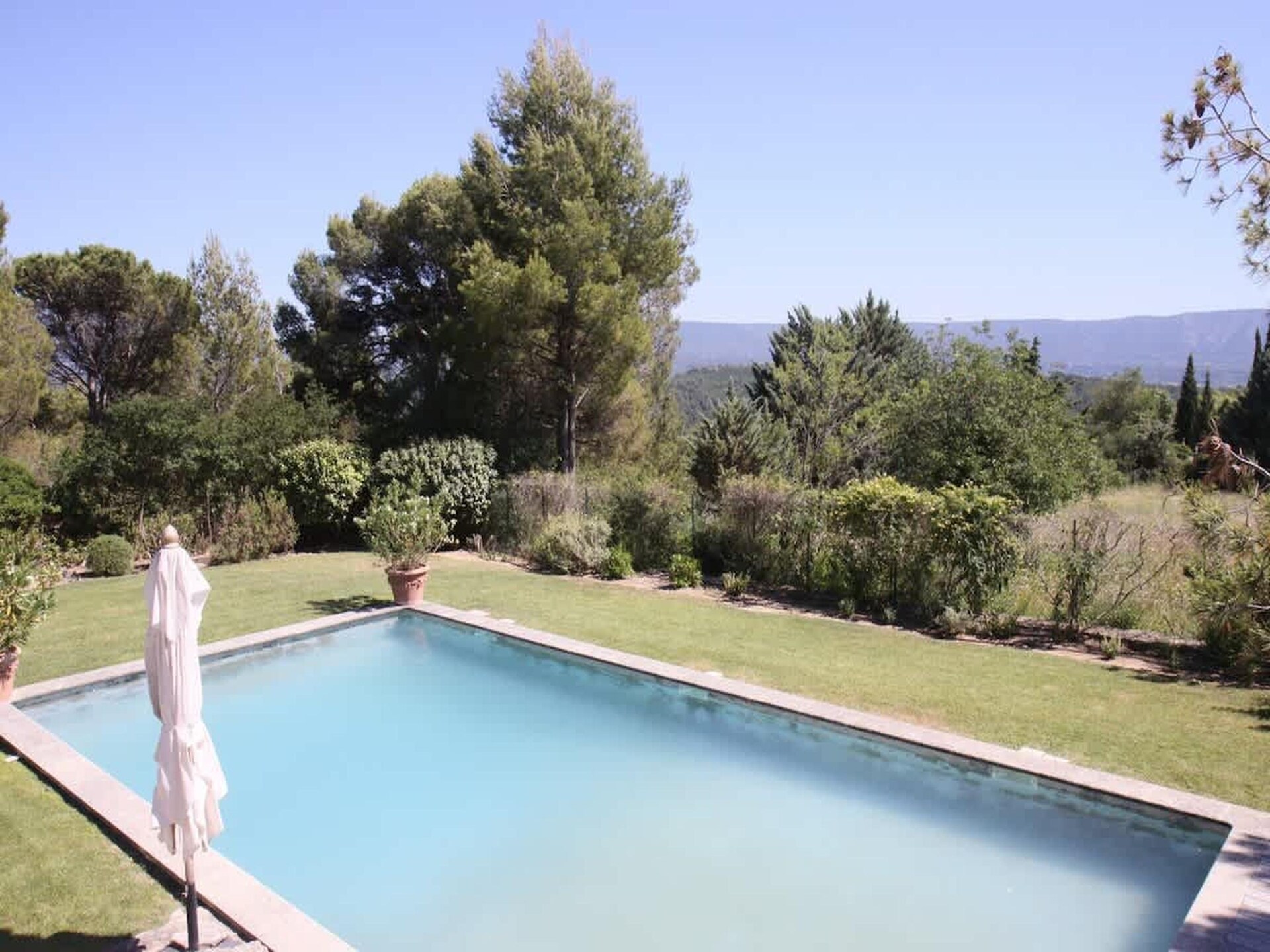 Authentieke bastide met privézwembad en panoramisch uitzicht op de Luberon - foto 8