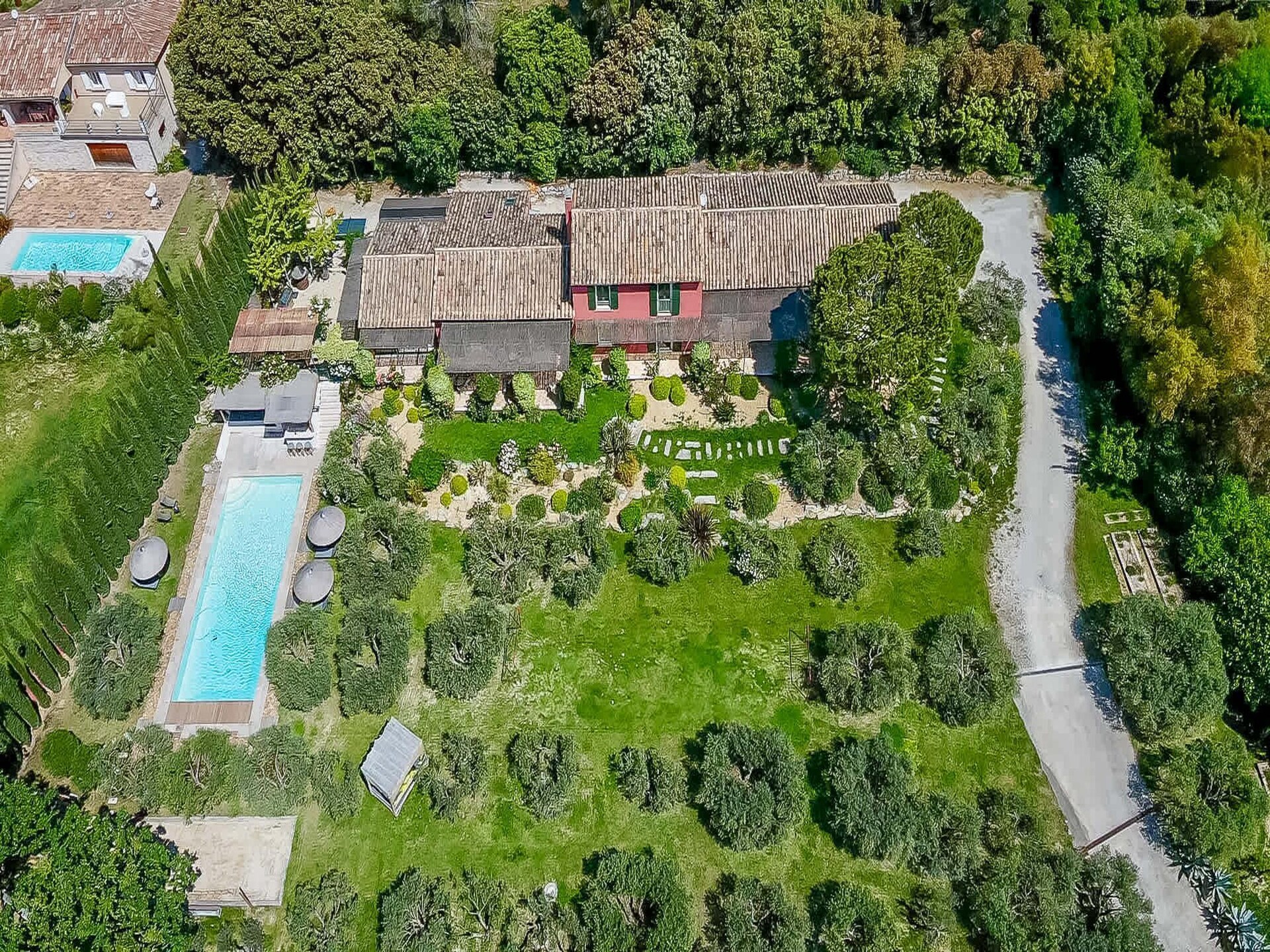 Ruime villa met privézwembad voor 12 personen nabij Eyragues - foto 14
