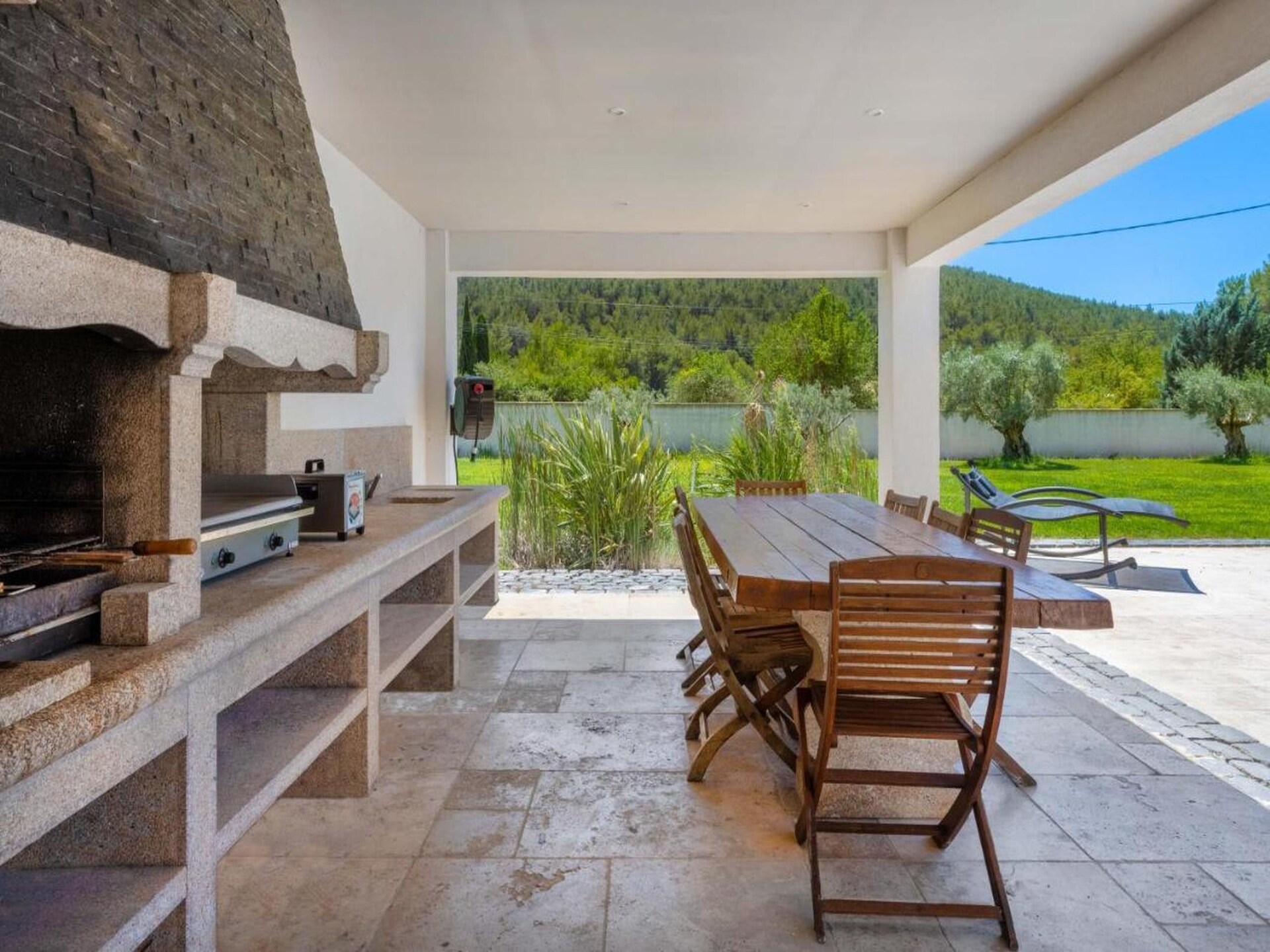 Luxe wellnessvilla met verwarmd zwembad, spa en privébioscoop in Cuges-les-Pins - foto 5