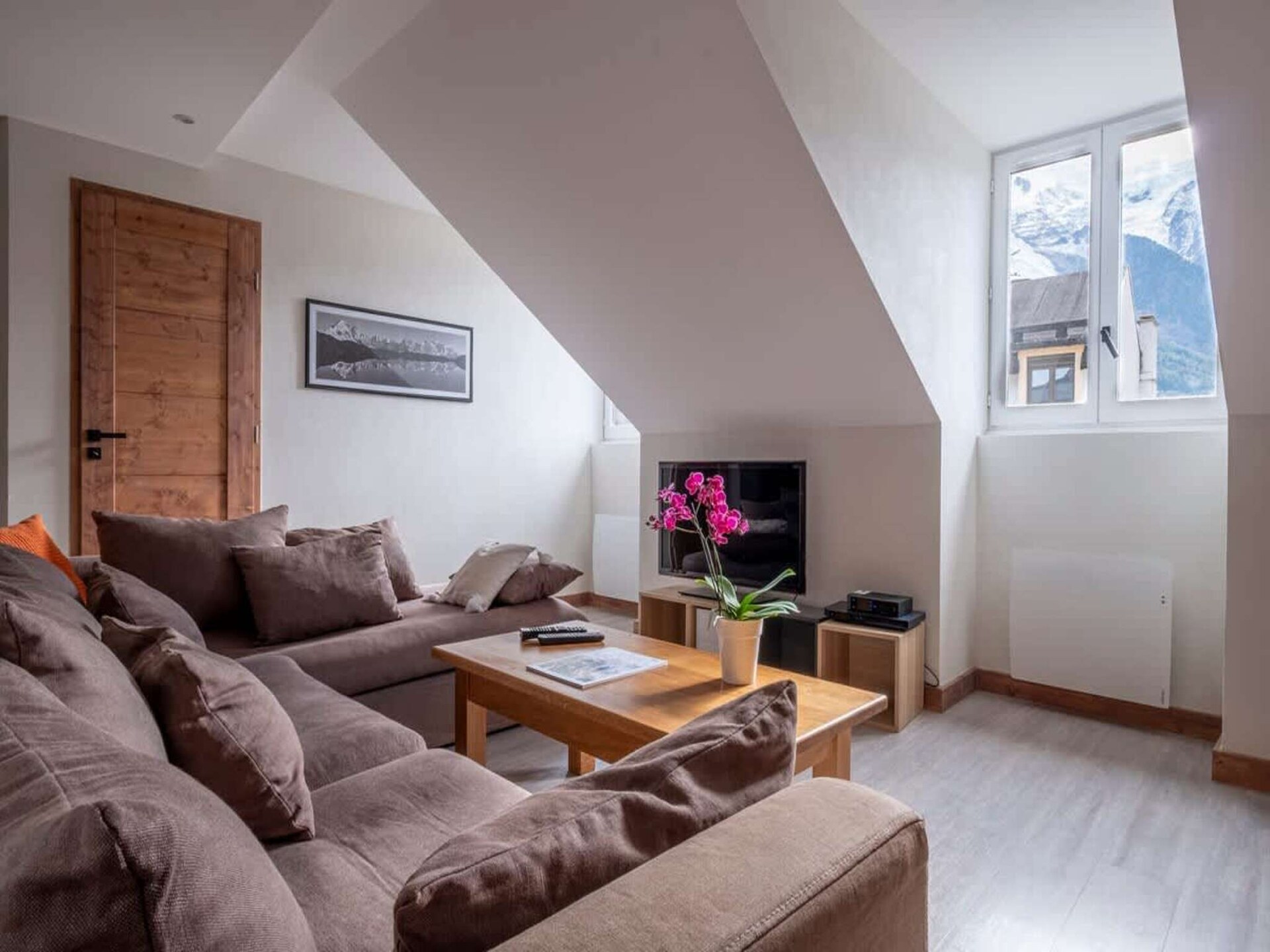 L'Appart 52: Modern appartement in hartje Chamonix, 500m van de skilift - foto 9