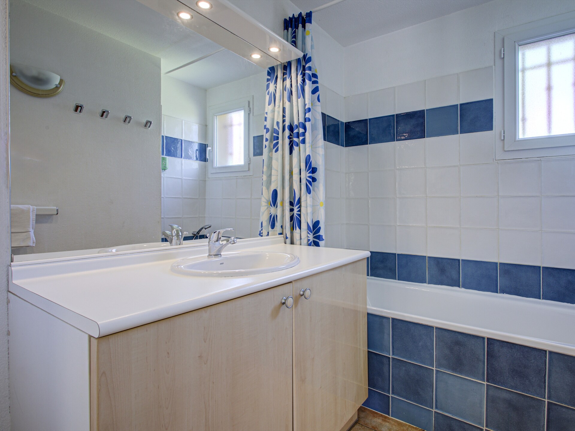 6-persoons villa in Homps op 850 meter van het meer - foto 12