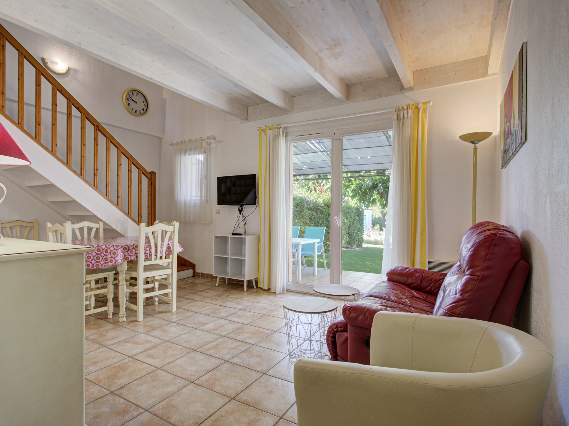 Villa voor 6 in Homps met tuin en gemeenschappelijk zwembad, vlakbij Lac de Jouarres - foto 7