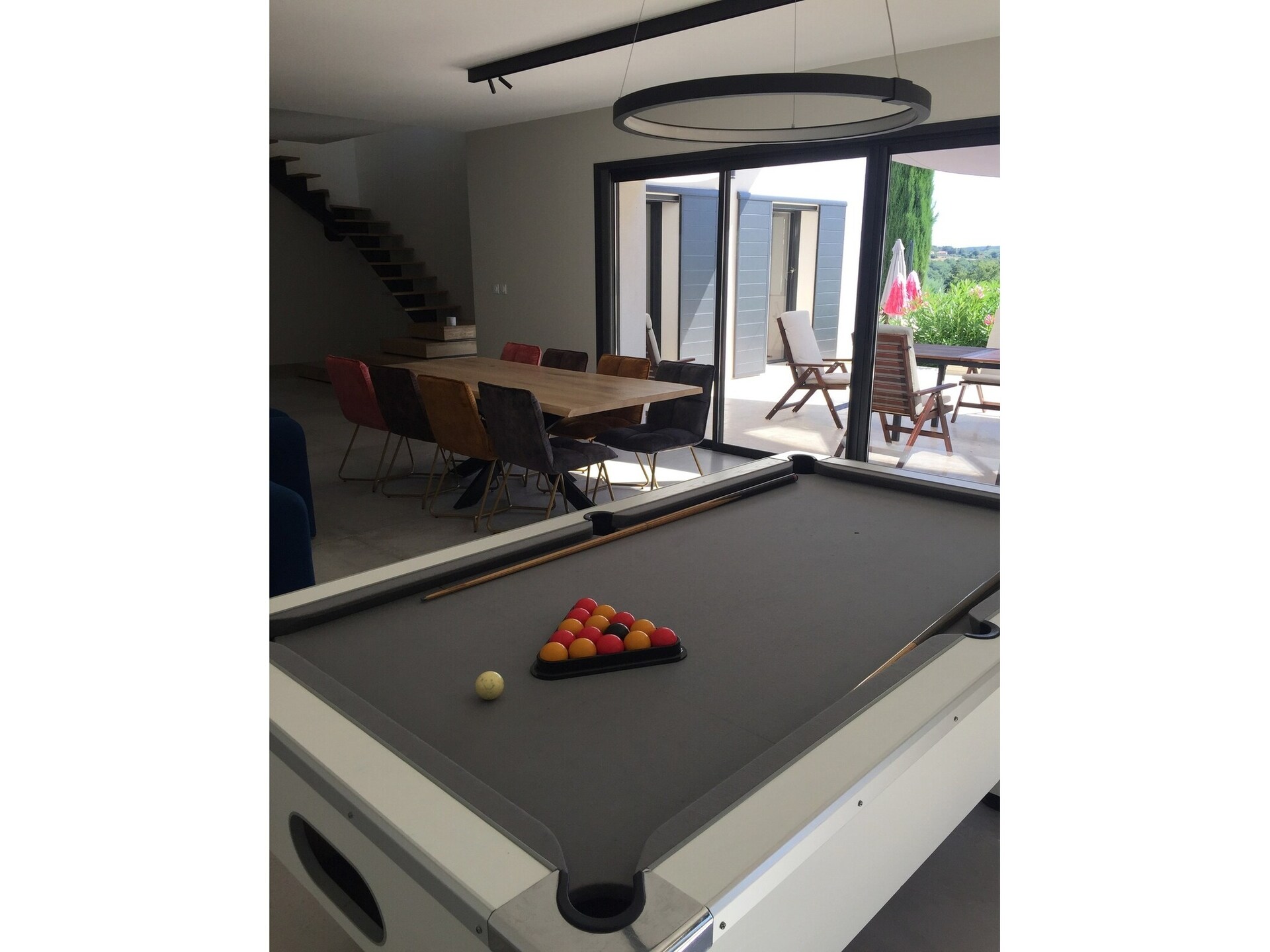 Vrijstaande villa met verwarmd infinityzwembad bij Barjac, Ardèche - foto 36