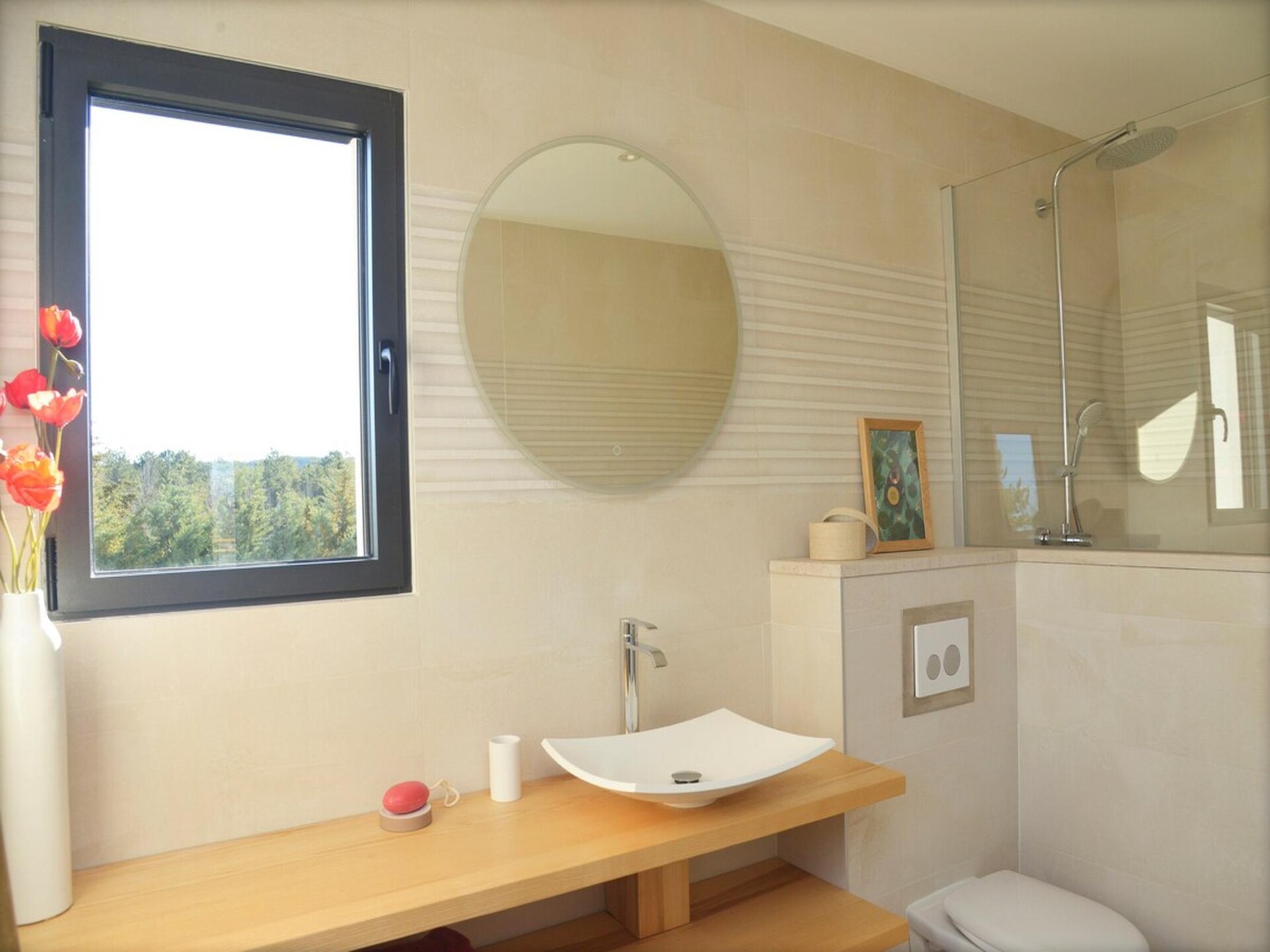 Vrijstaande villa met verwarmd infinityzwembad bij Barjac, Ardèche - foto 32