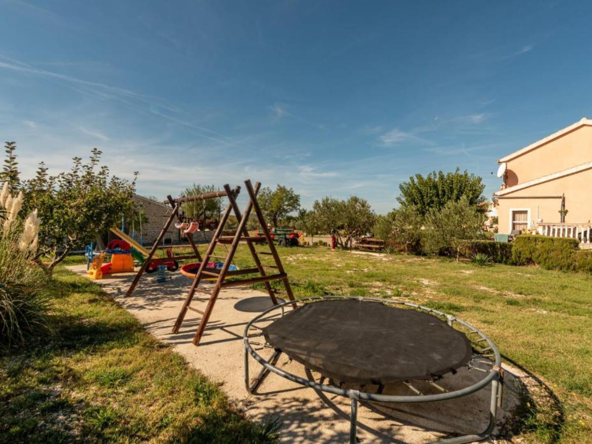 Vrijstaand vakantiehuis met privézwembad bij Stankovci voor 8 personen - foto 36