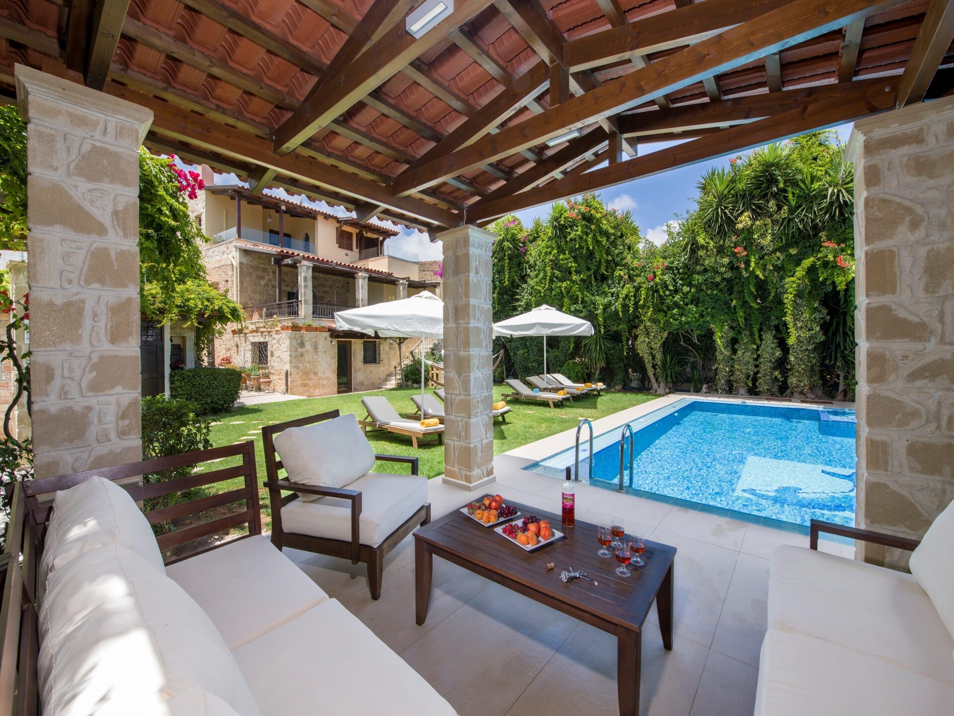 Villa Arhontariki: Ruim 7-persoons huis met privézwembad in Kalyviani bij Kissamos - foto 18
