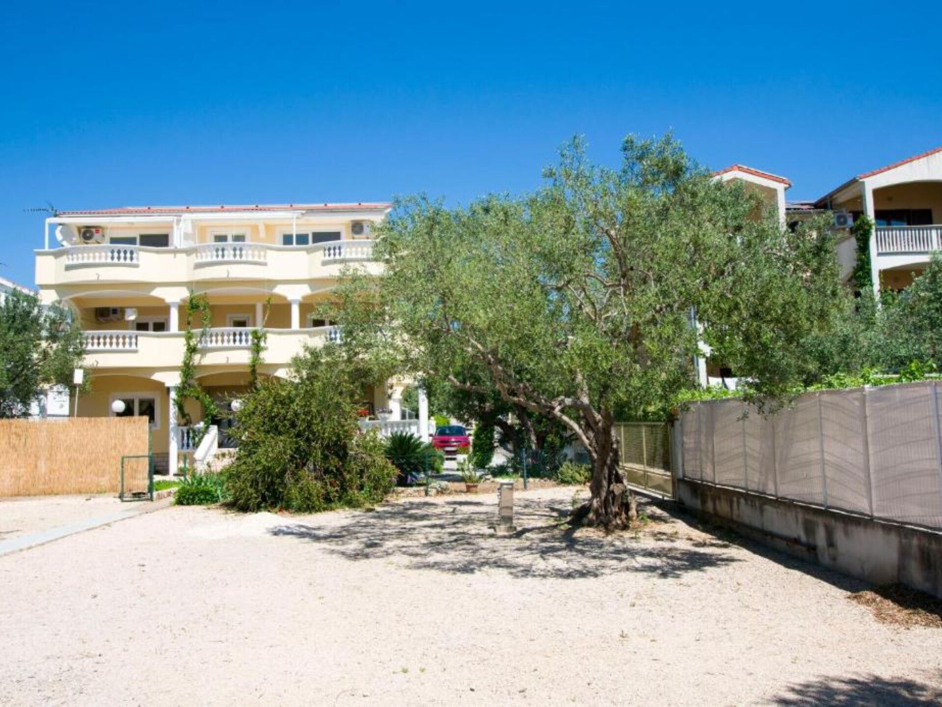 Vrijstaande stacaravan voor 4 personen vlakbij zee in Biograd na Moru - foto 52